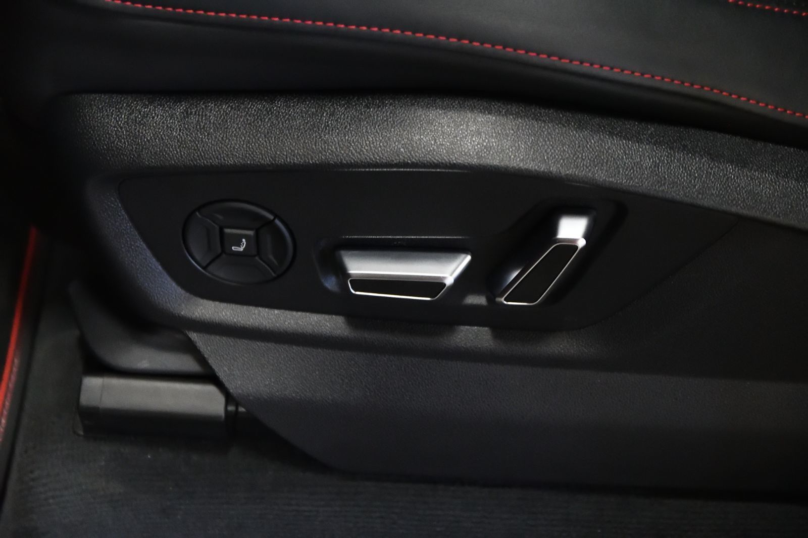 2025 Audi SQ7 in St-Bruno, Quebec