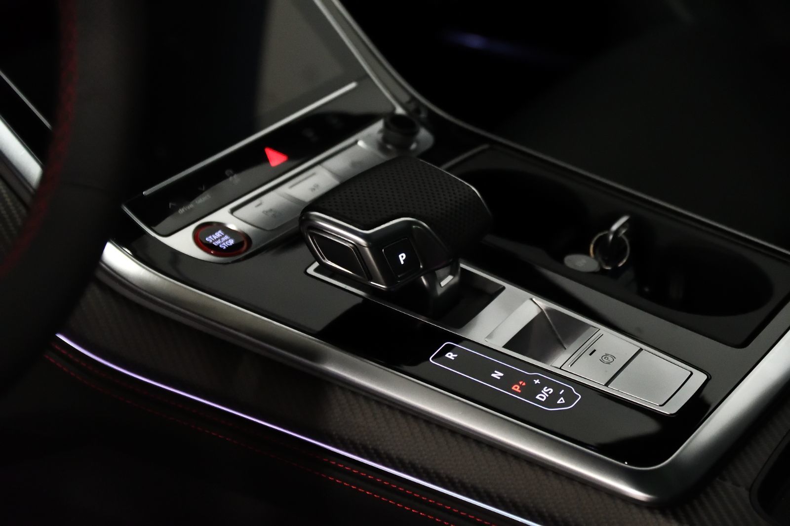2025 Audi SQ7 in St-Bruno, Quebec