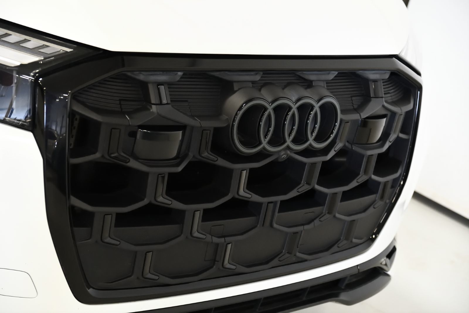2025 Audi SQ7 in St-Bruno, Quebec