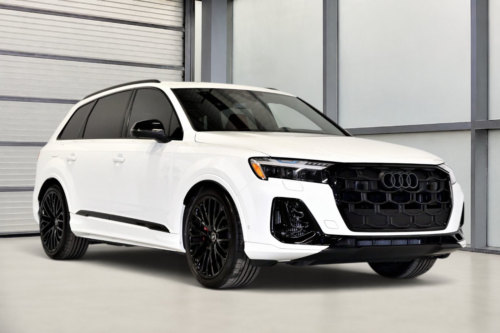 2025 Audi SQ7 in St-Bruno, Quebec