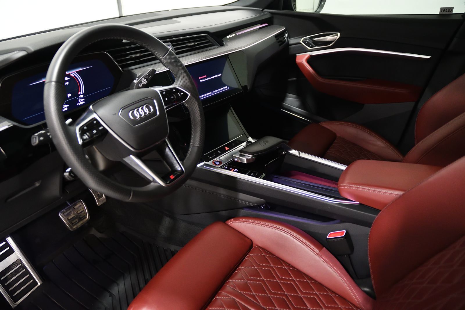 Audi SQ8 e-tron Sportback  2024 à St-Bruno, Québec