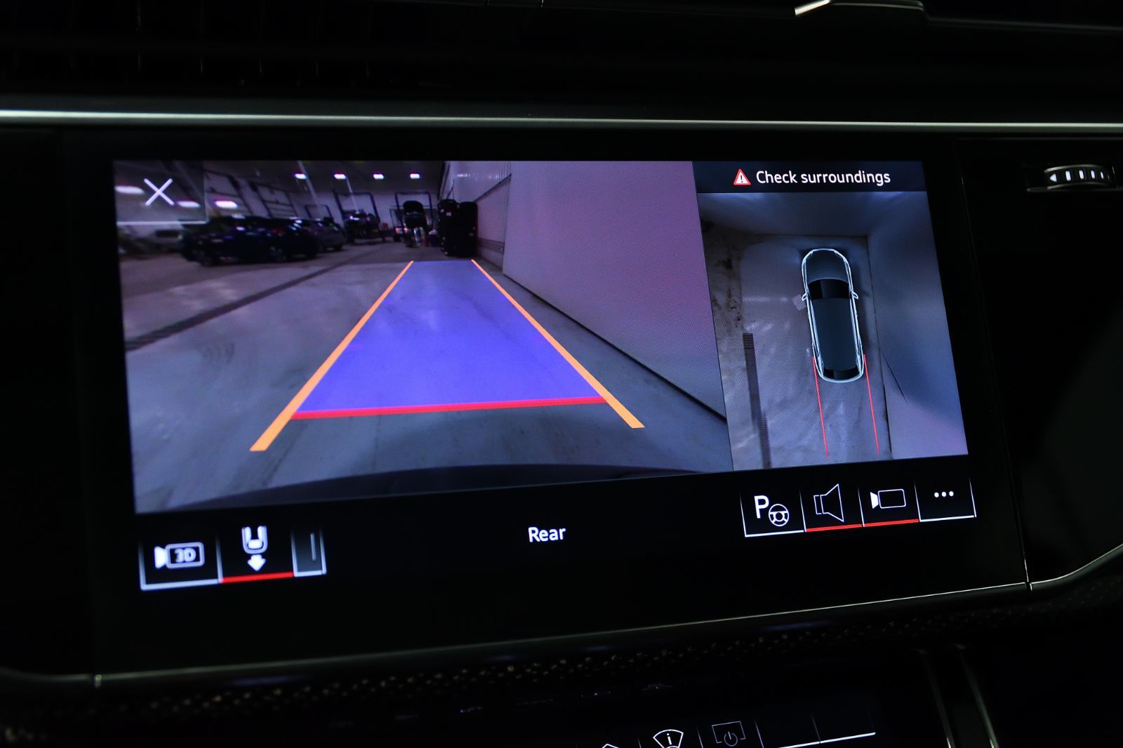 Audi SQ8  2023 à St-Bruno, Québec