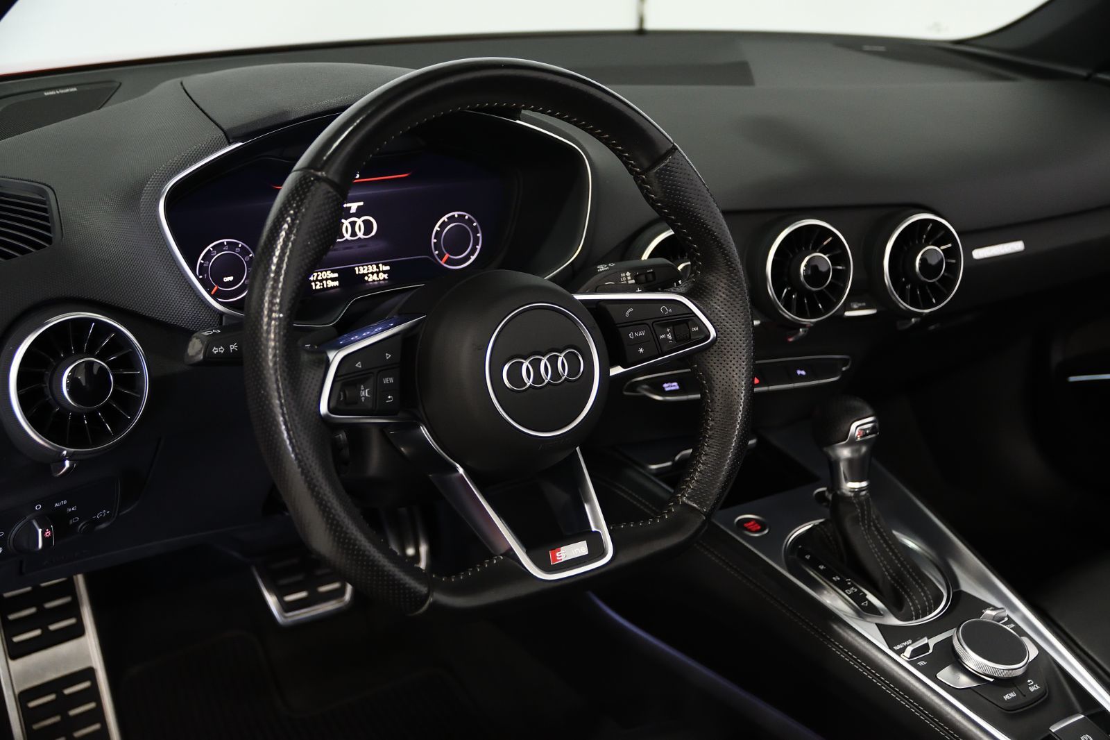 2017 Audi TT ROADSTER in St-Bruno, Quebec