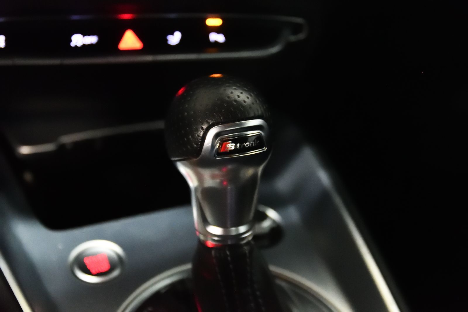 2016 Audi TT in St-Bruno, Quebec