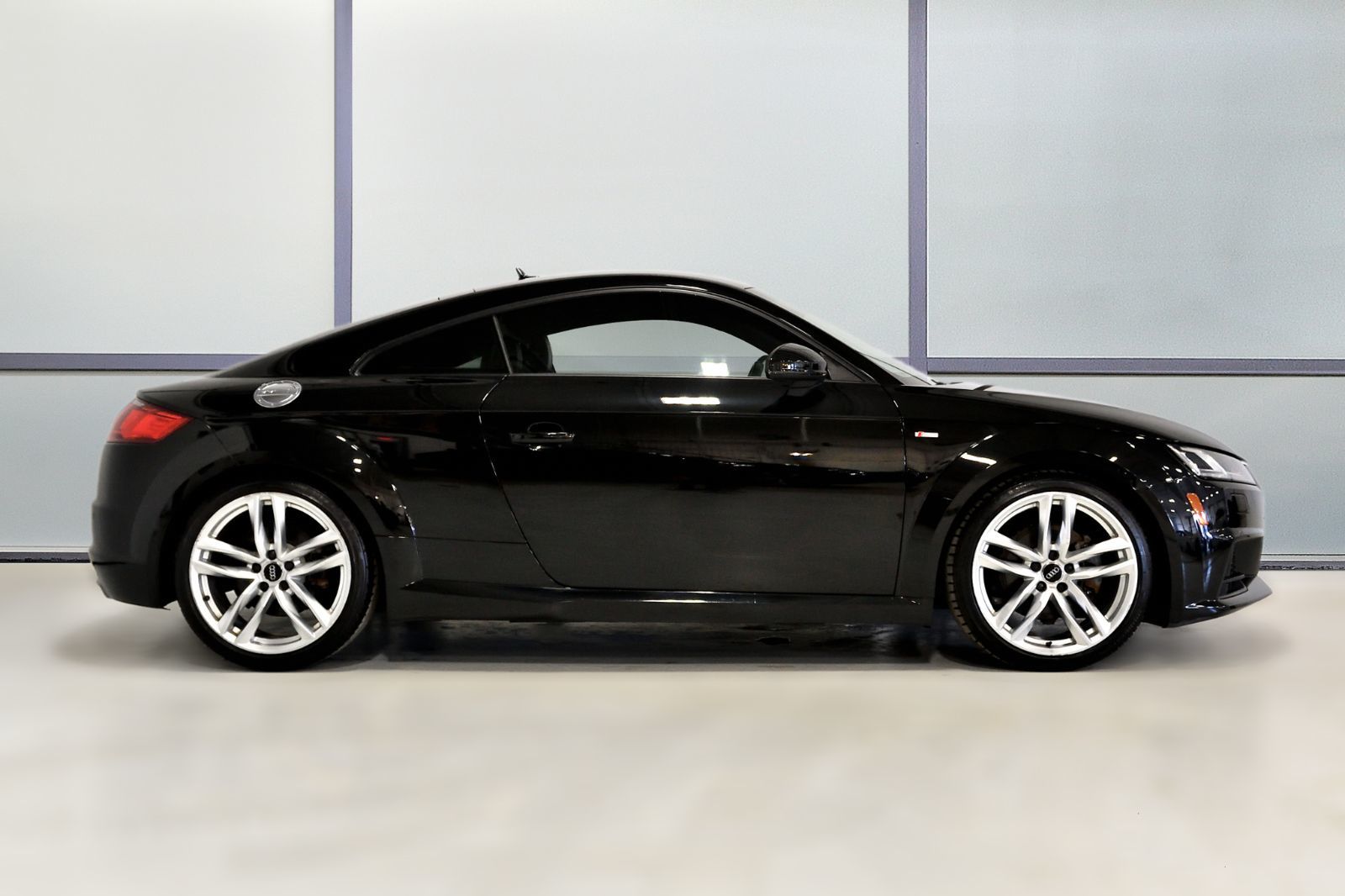 2016 Audi TT in St-Bruno, Quebec
