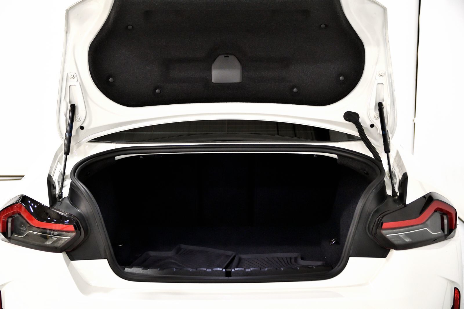 2022 BMW 2 Series in St-Bruno, Quebec