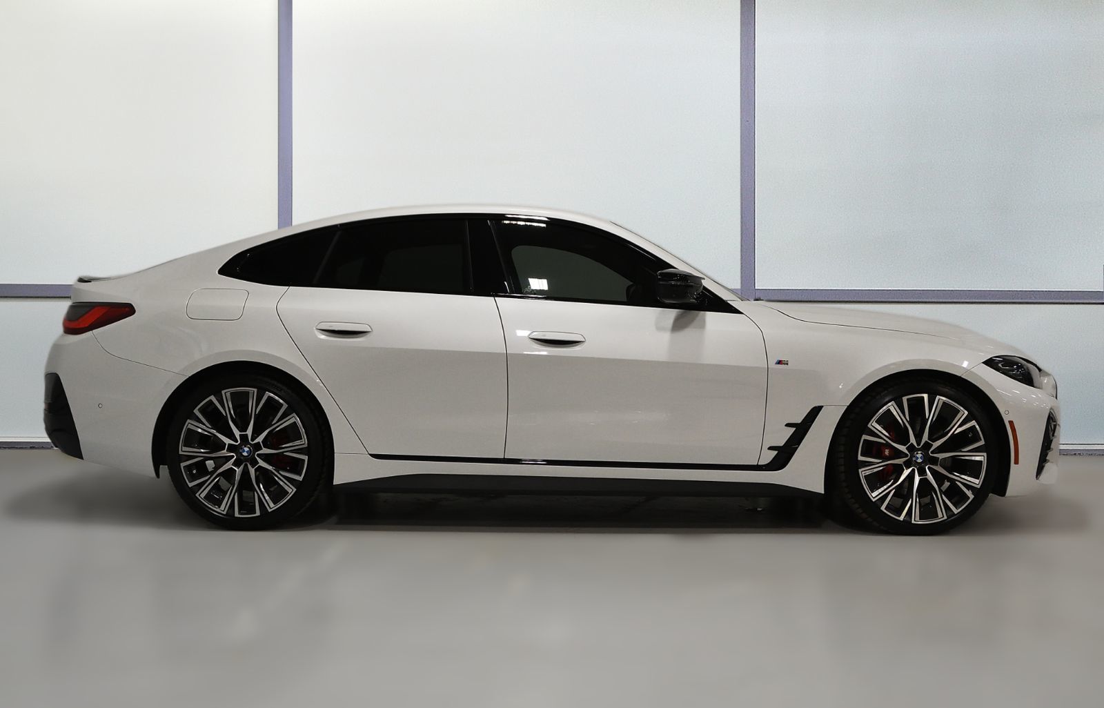 2024 BMW 4 Series in St-Bruno, Quebec