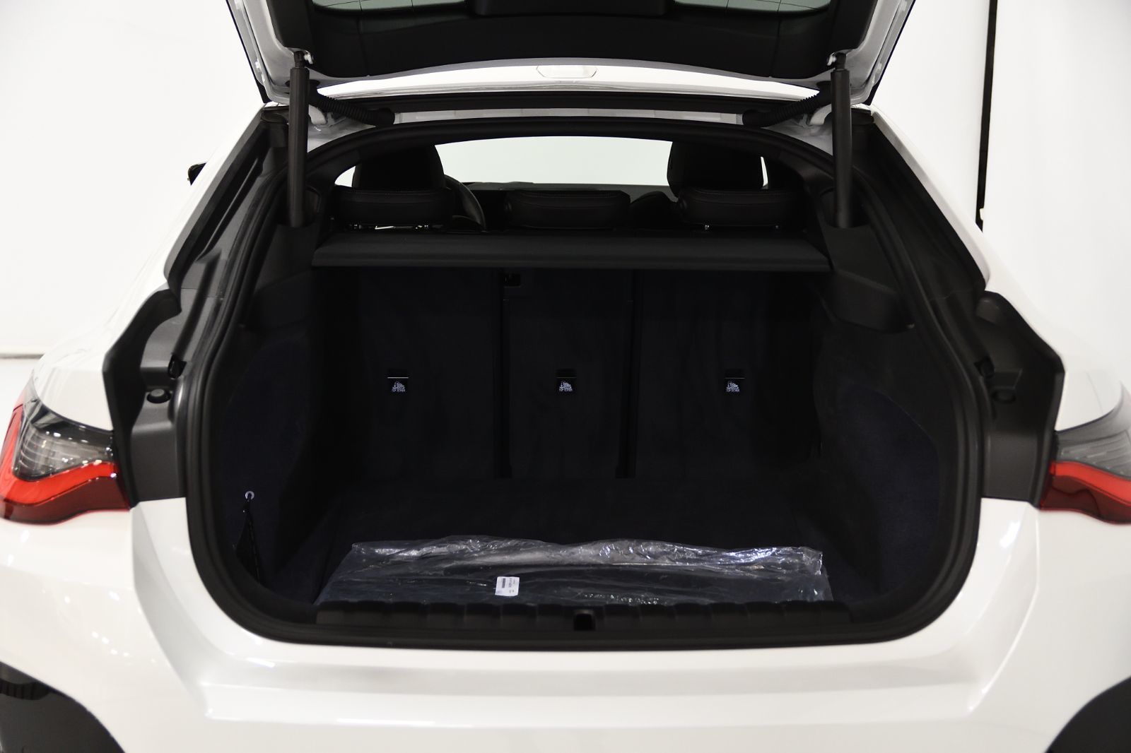 2024 BMW 4 Series in St-Bruno, Quebec