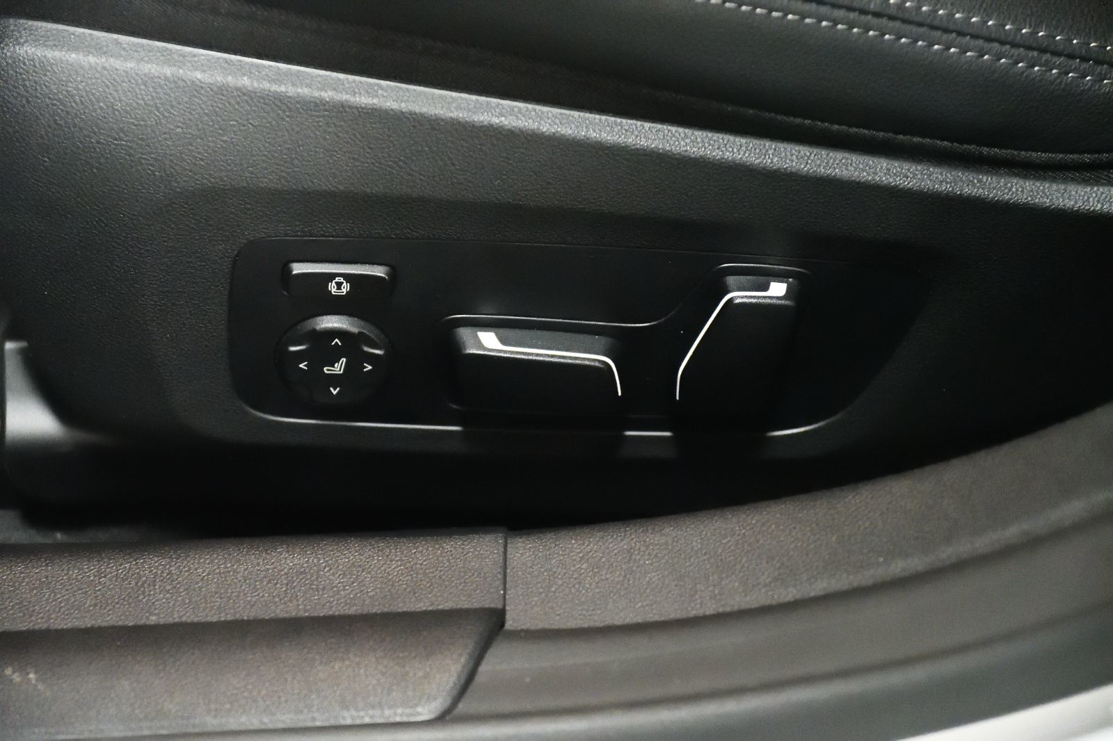 2024 BMW 4 Series in St-Bruno, Quebec