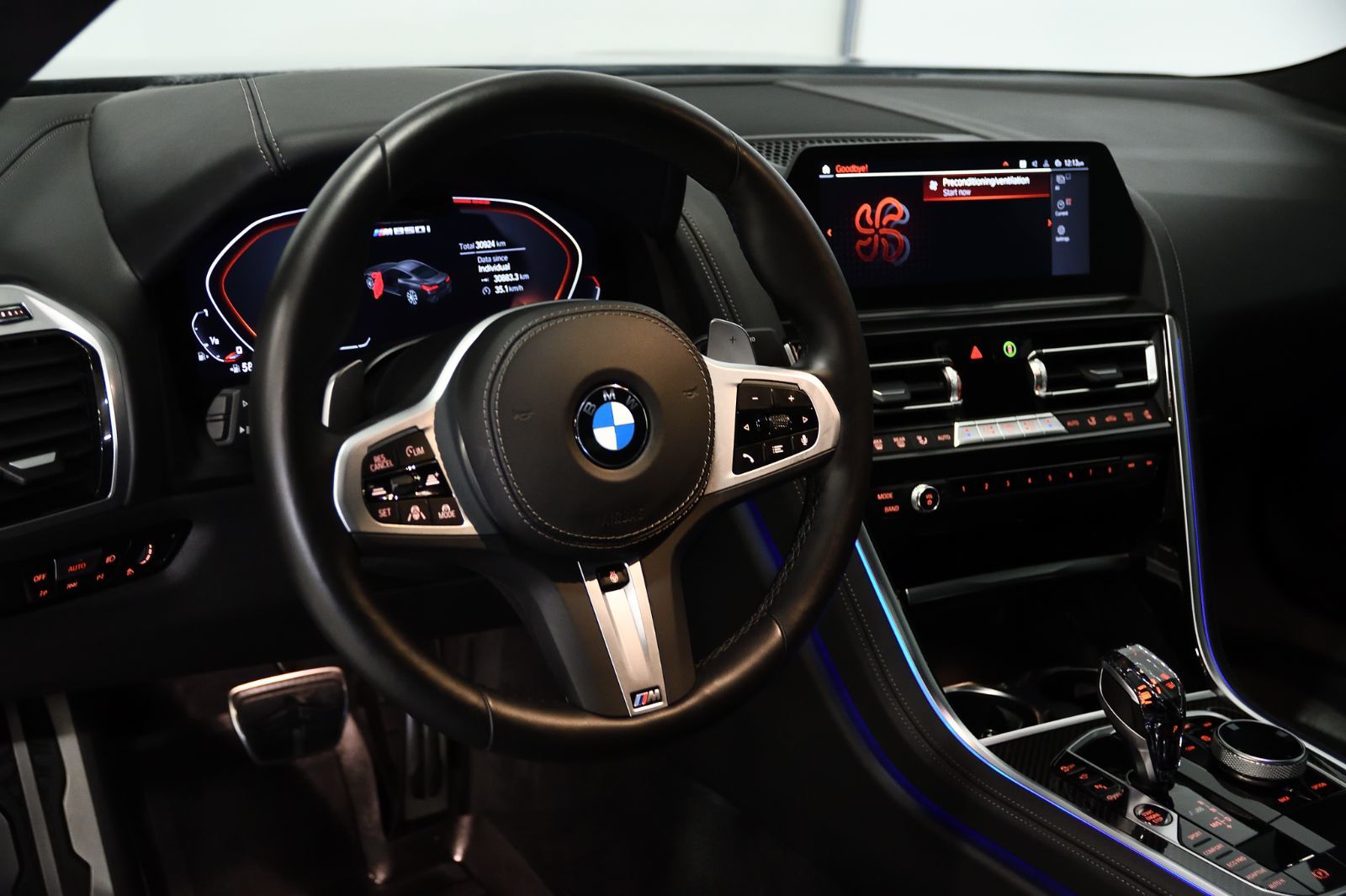 2022 BMW 8 Series in St-Bruno, Quebec