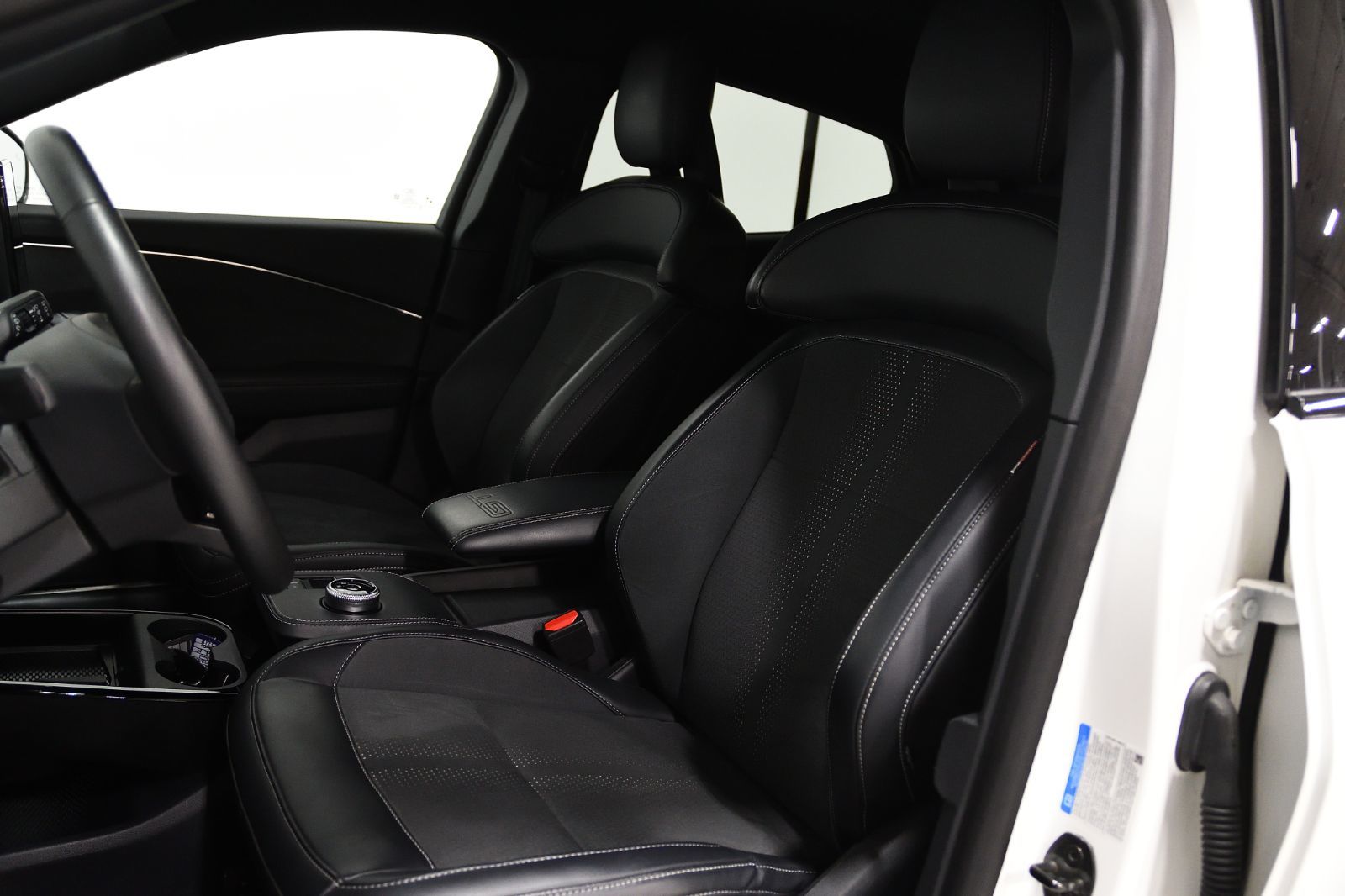 Ford Mustang Mach-E  2022 à St-Bruno, Québec