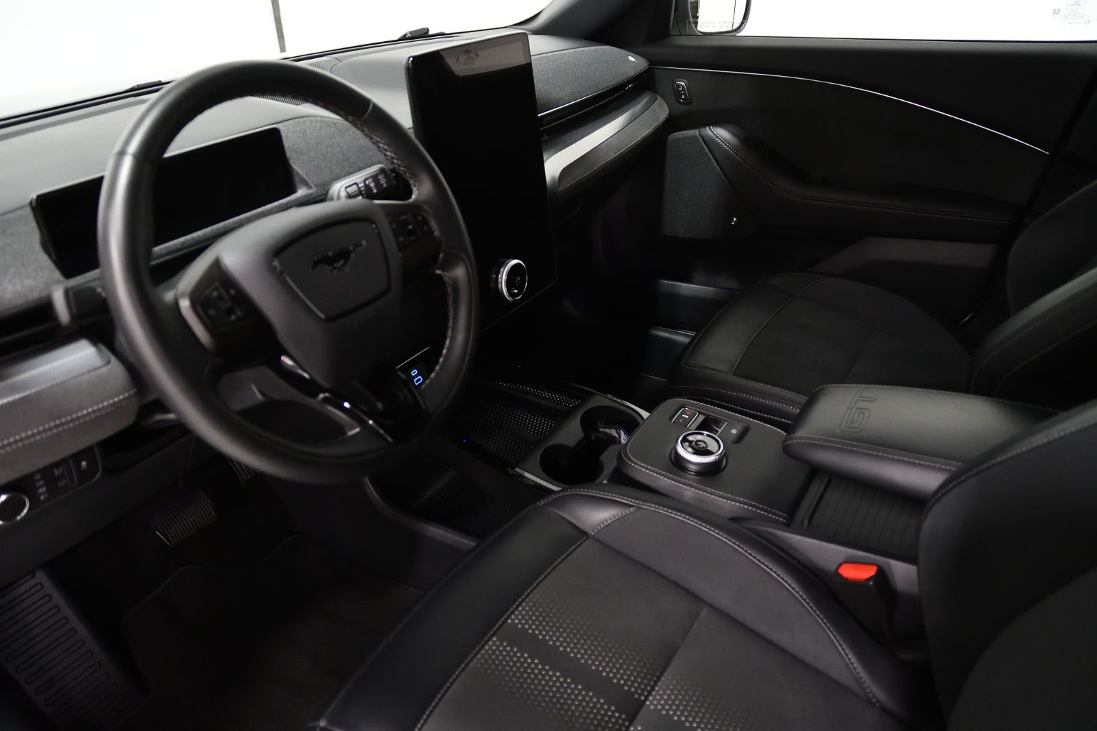 Ford Mustang Mach-E  2022 à St-Bruno, Québec