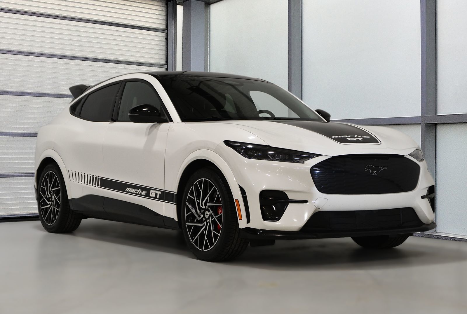 Ford Mustang Mach-E  2022 à St-Bruno, Québec