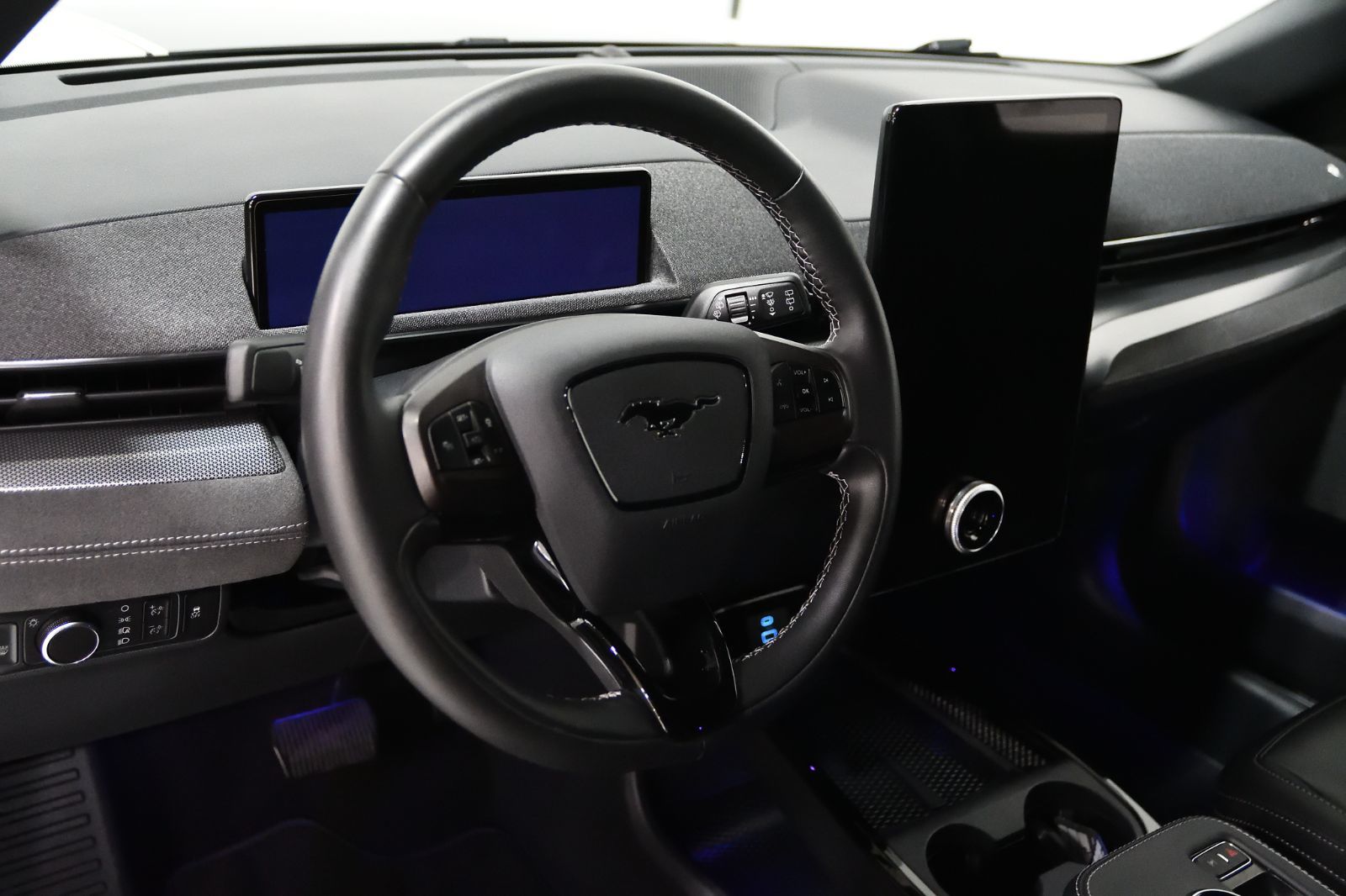 Ford Mustang Mach-E  2022 à St-Bruno, Québec