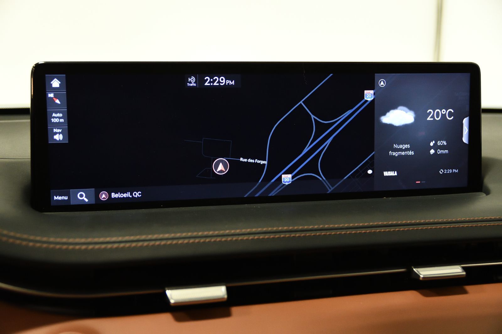 2022 GENESIS GV70 in St-Bruno, Quebec