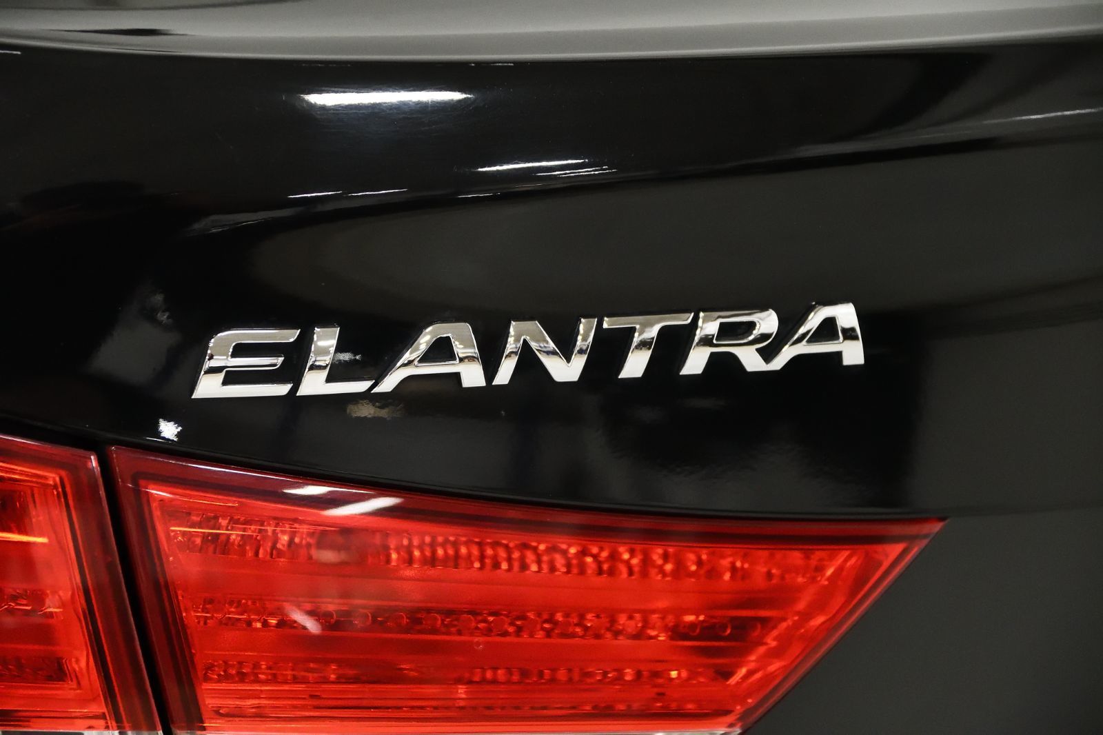 2013 Hyundai Elantra in St-Bruno, Quebec