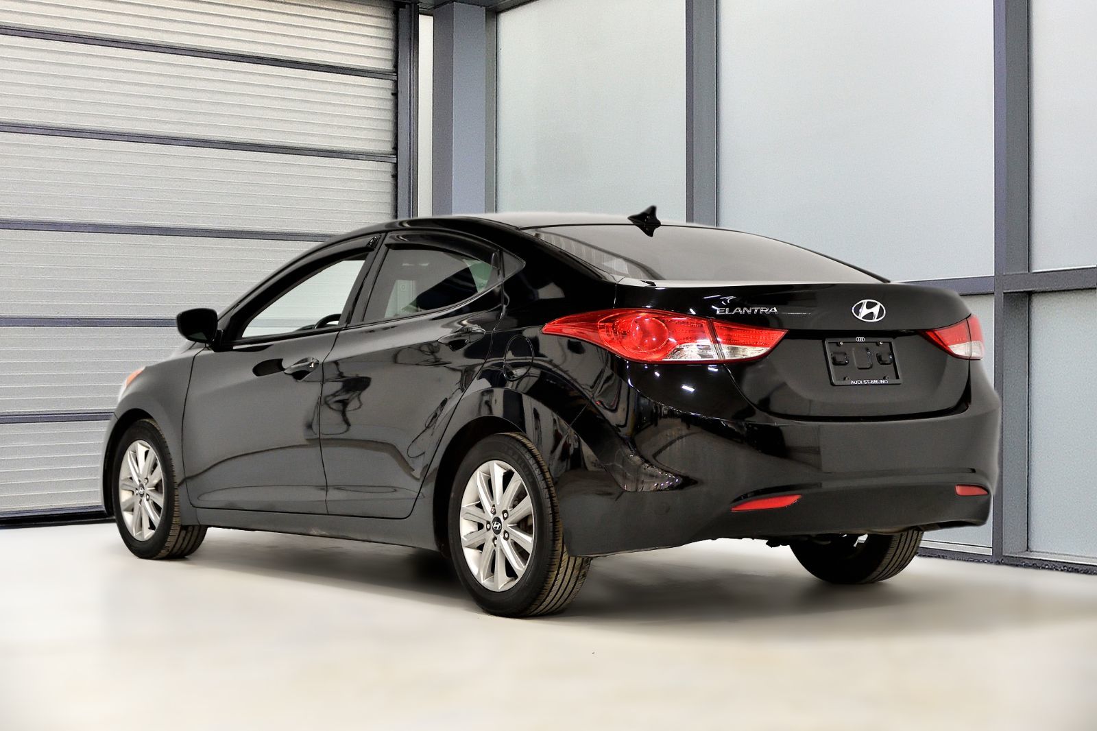 2013 Hyundai Elantra in St-Bruno, Quebec