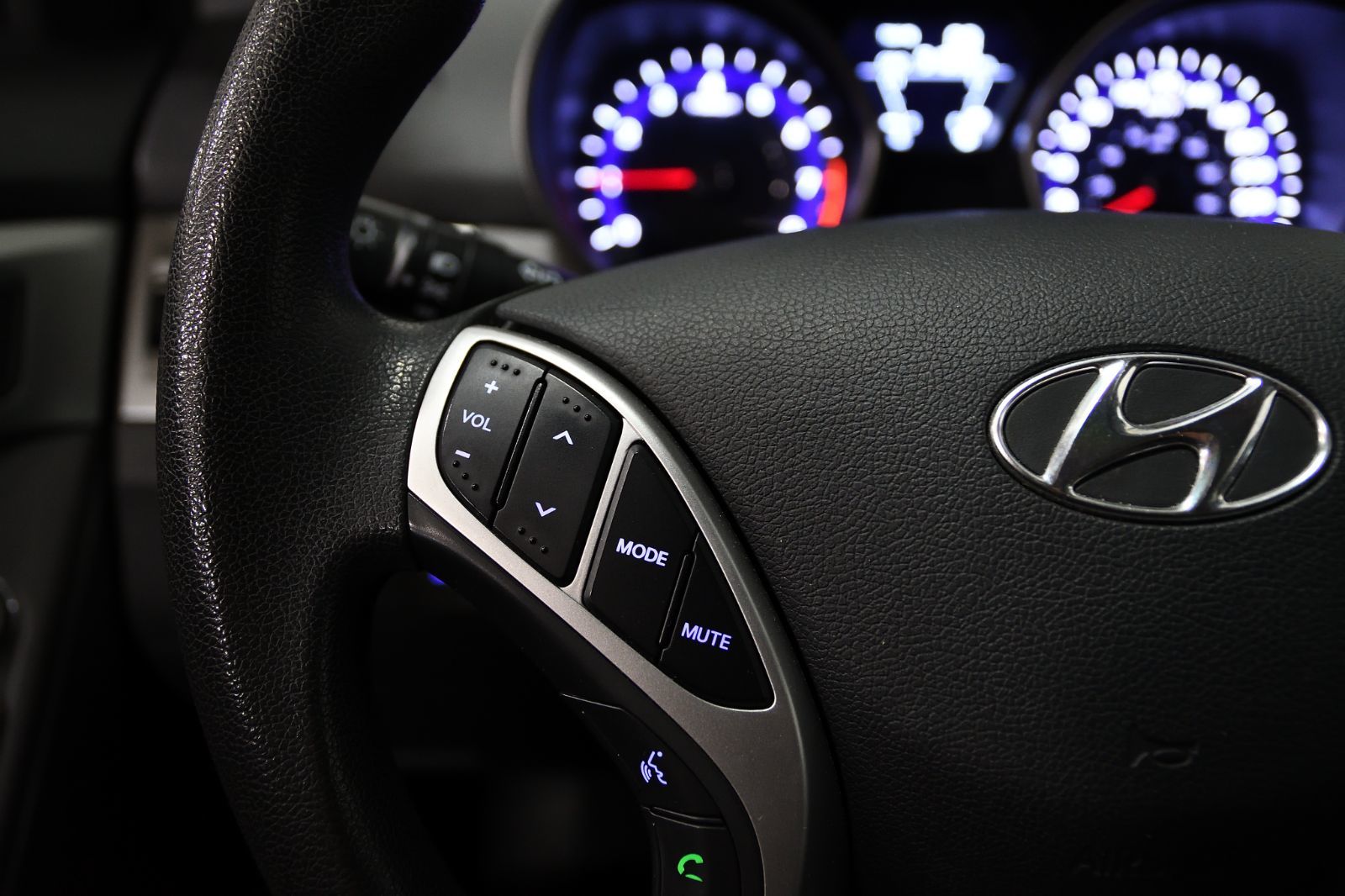2013 Hyundai Elantra in St-Bruno, Quebec