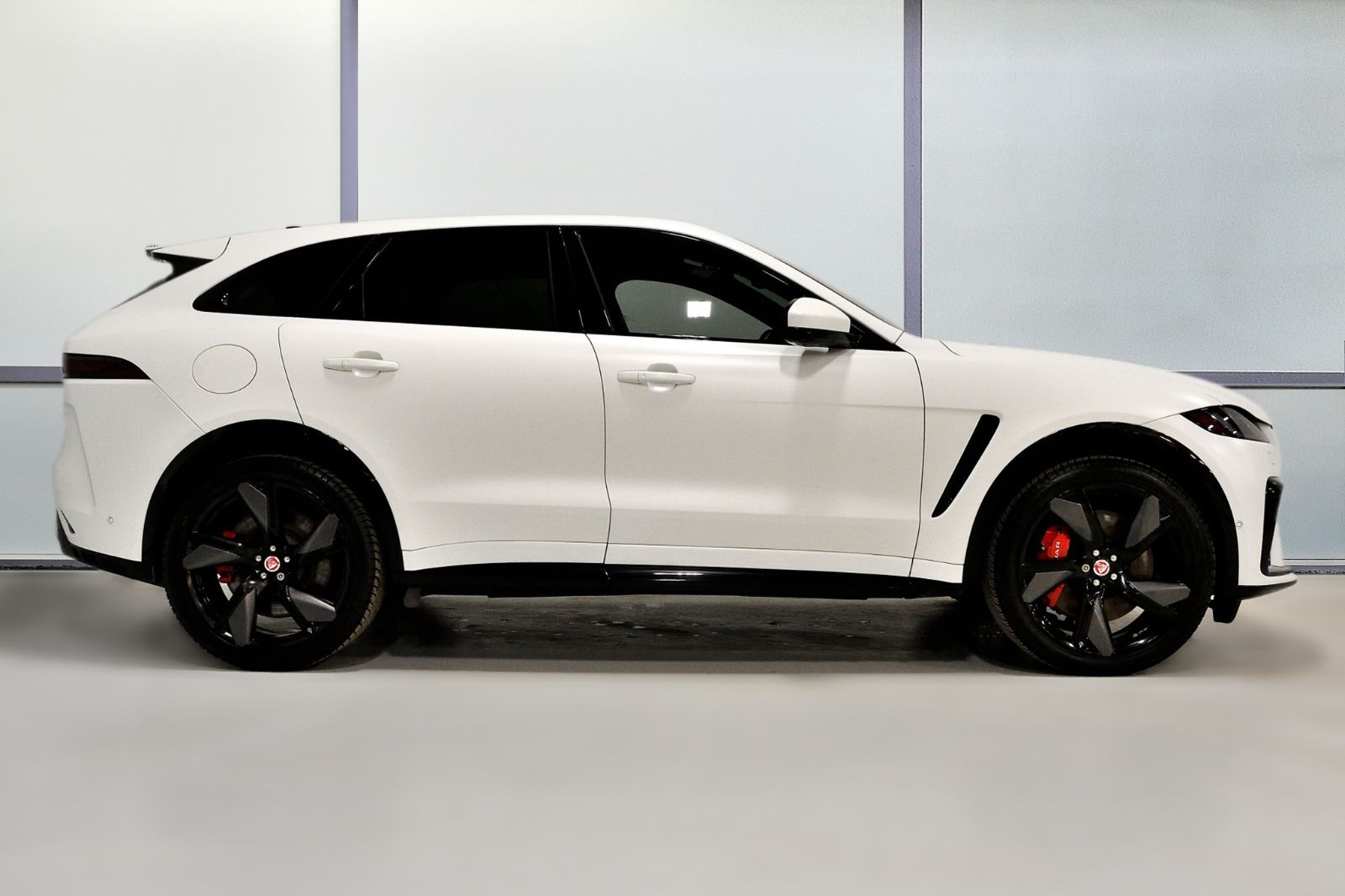 Jaguar F-PACE  2022 à St-Bruno, Québec