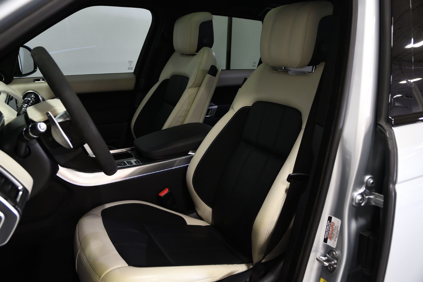 2021 Land Rover Range Rover Sport in St-Bruno, Quebec