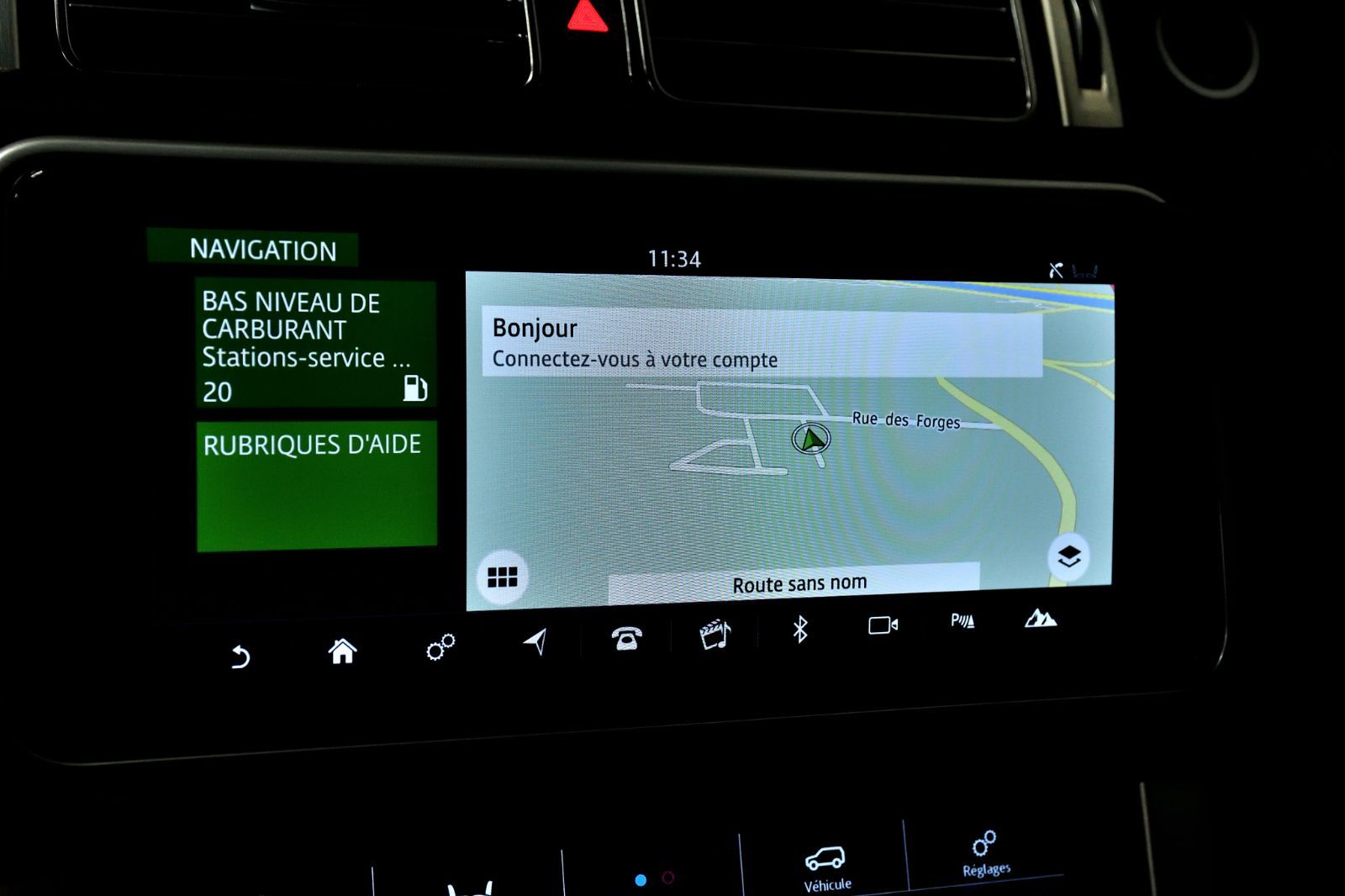 2020 Land Rover Range Rover in St-Bruno, Quebec