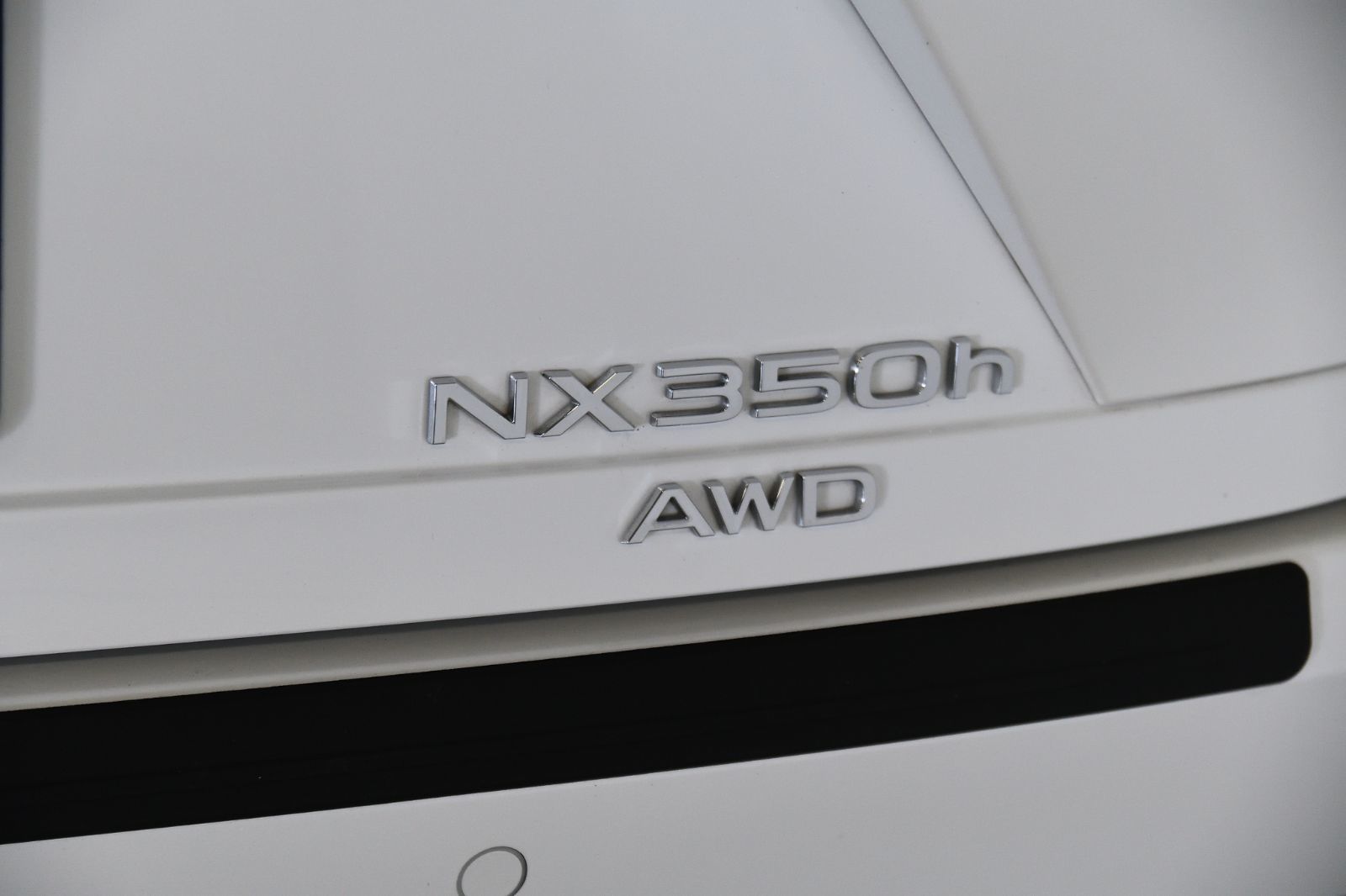 2022 Lexus NX in St-Bruno, Quebec