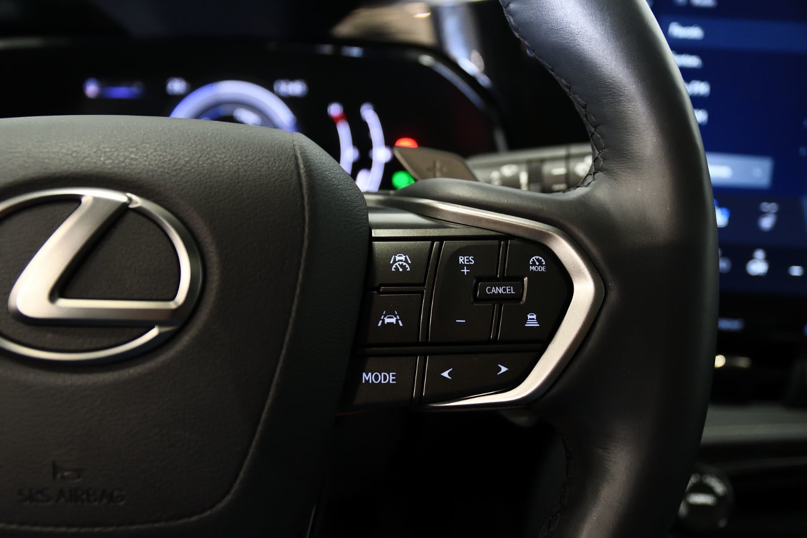 2022 Lexus NX in St-Bruno, Quebec