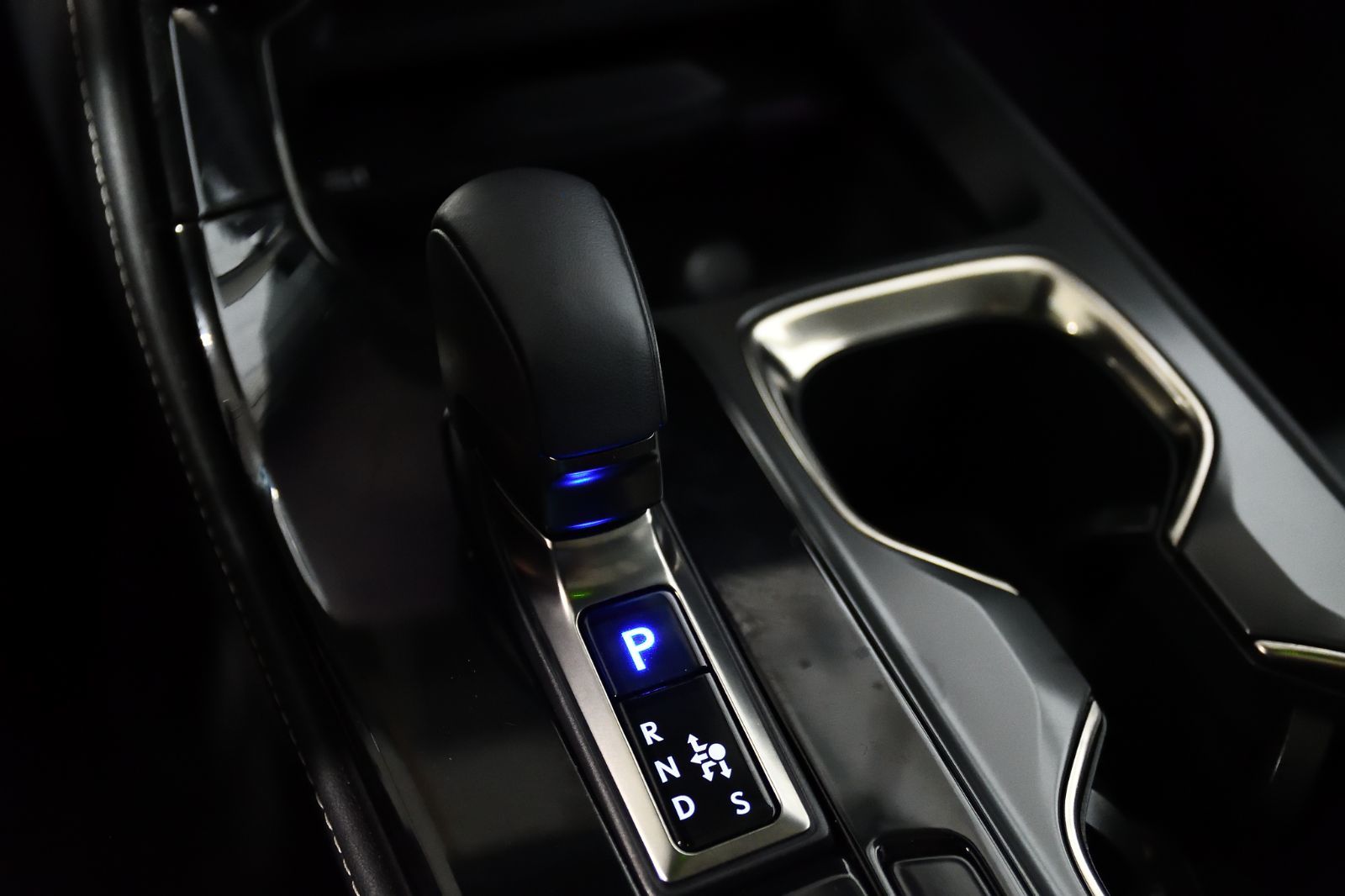 2022 Lexus NX in St-Bruno, Quebec