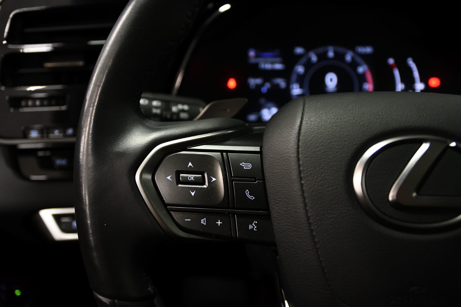 2023 Lexus RX in St-Bruno, Quebec