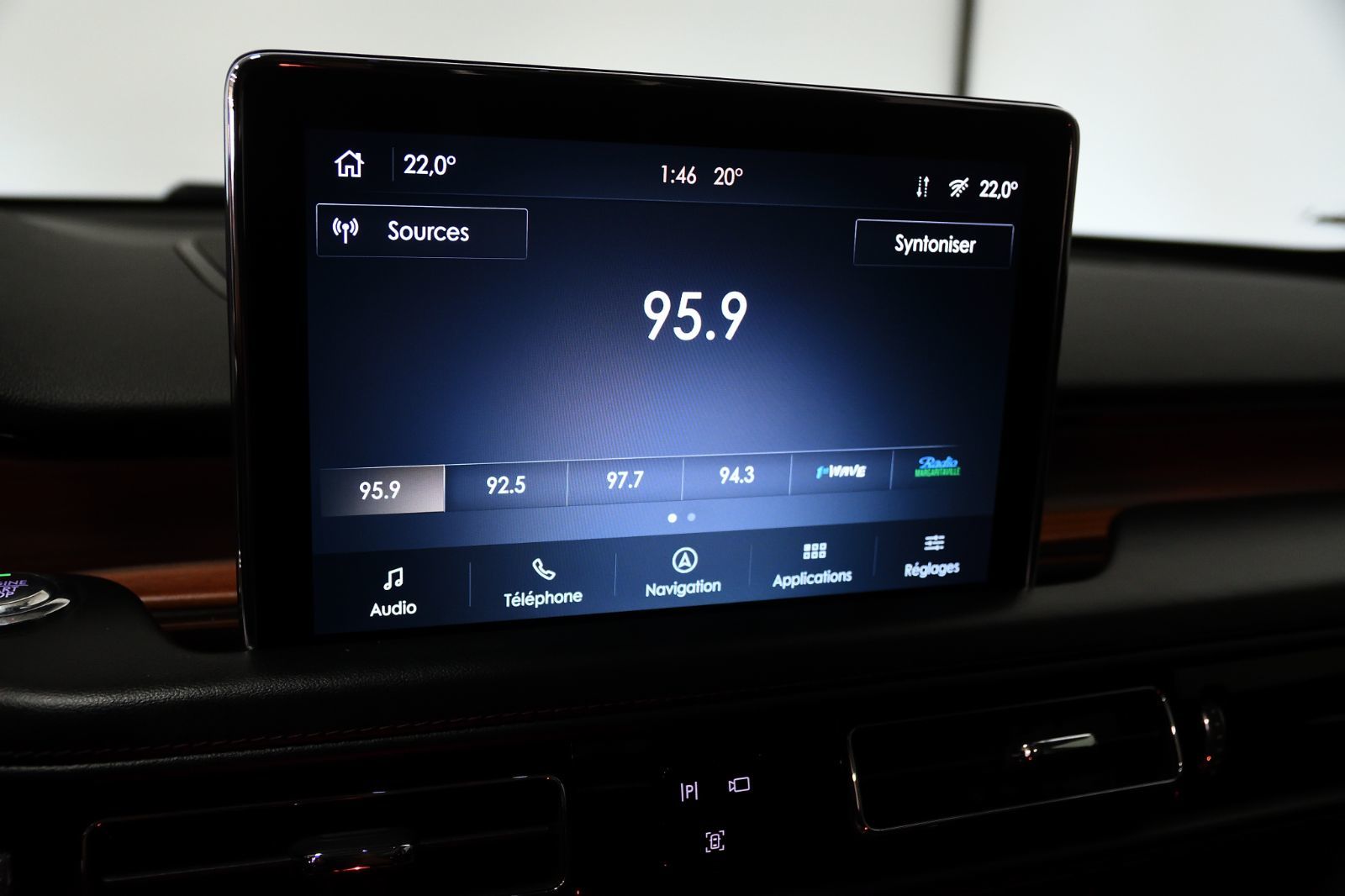 2021 Lincoln Aviator in St-Bruno, Quebec