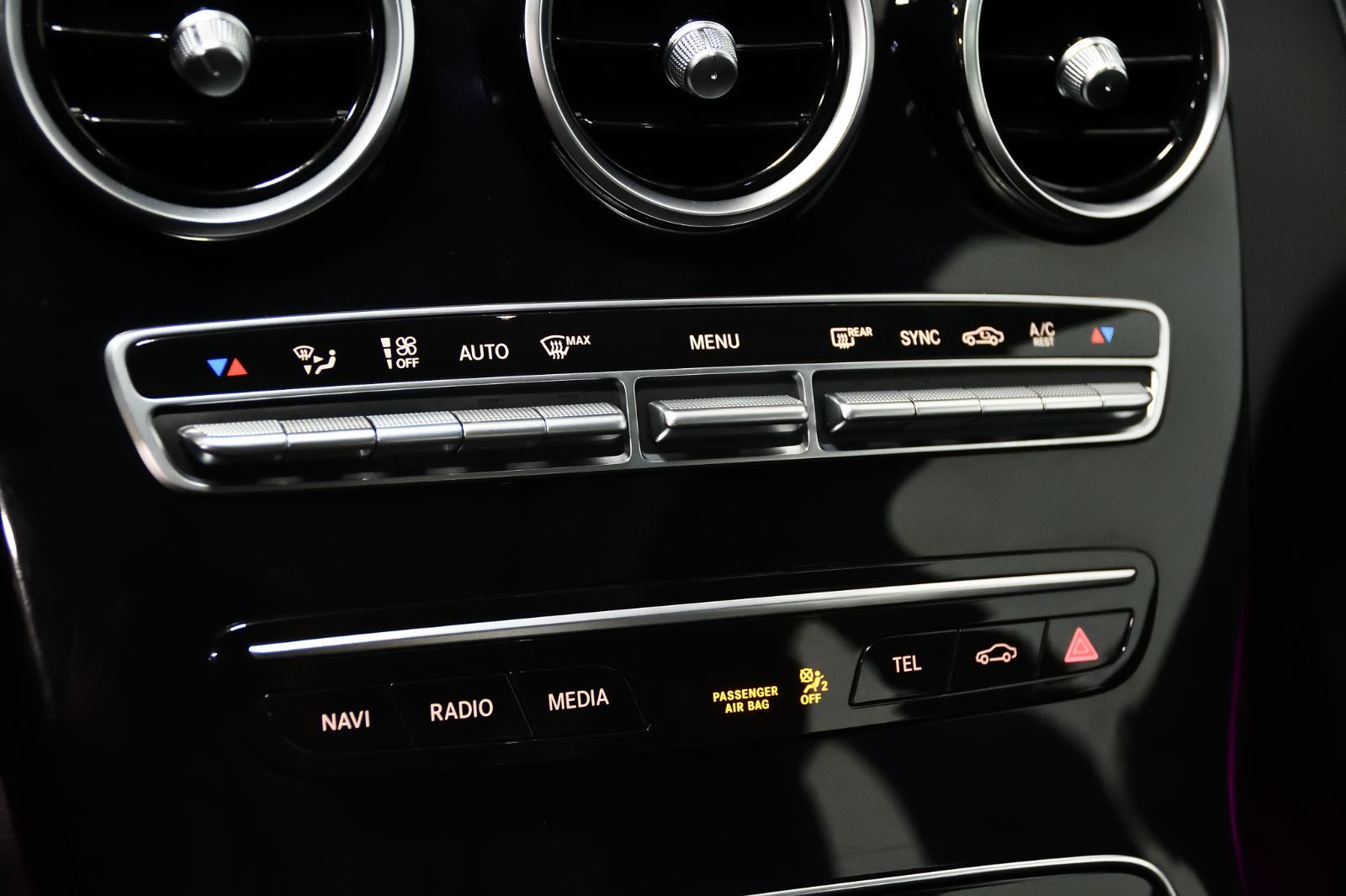 2019 Mercedes-Benz C-Class in St-Bruno, Quebec