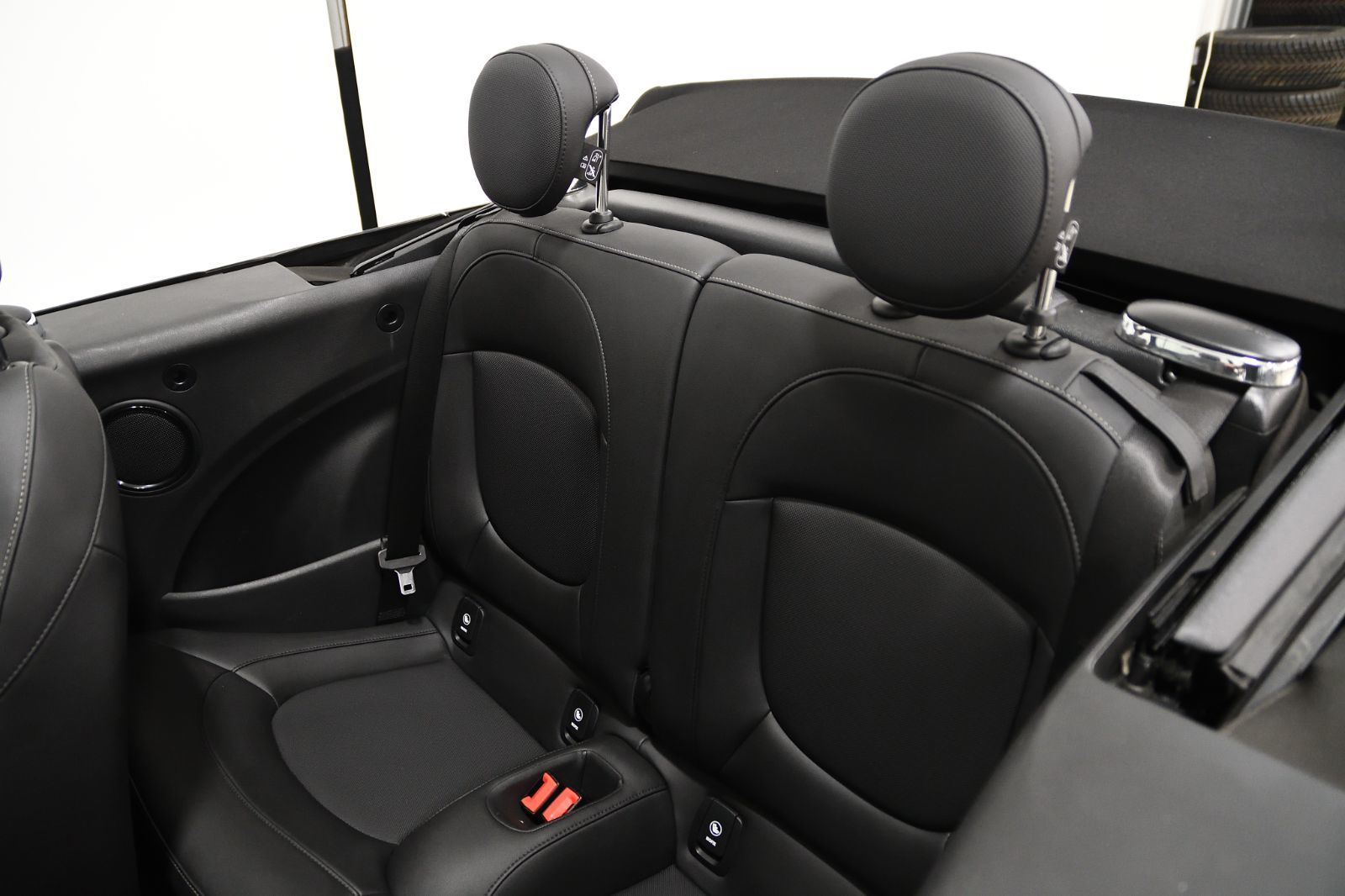 2024 MINI Convertible in St-Bruno, Quebec