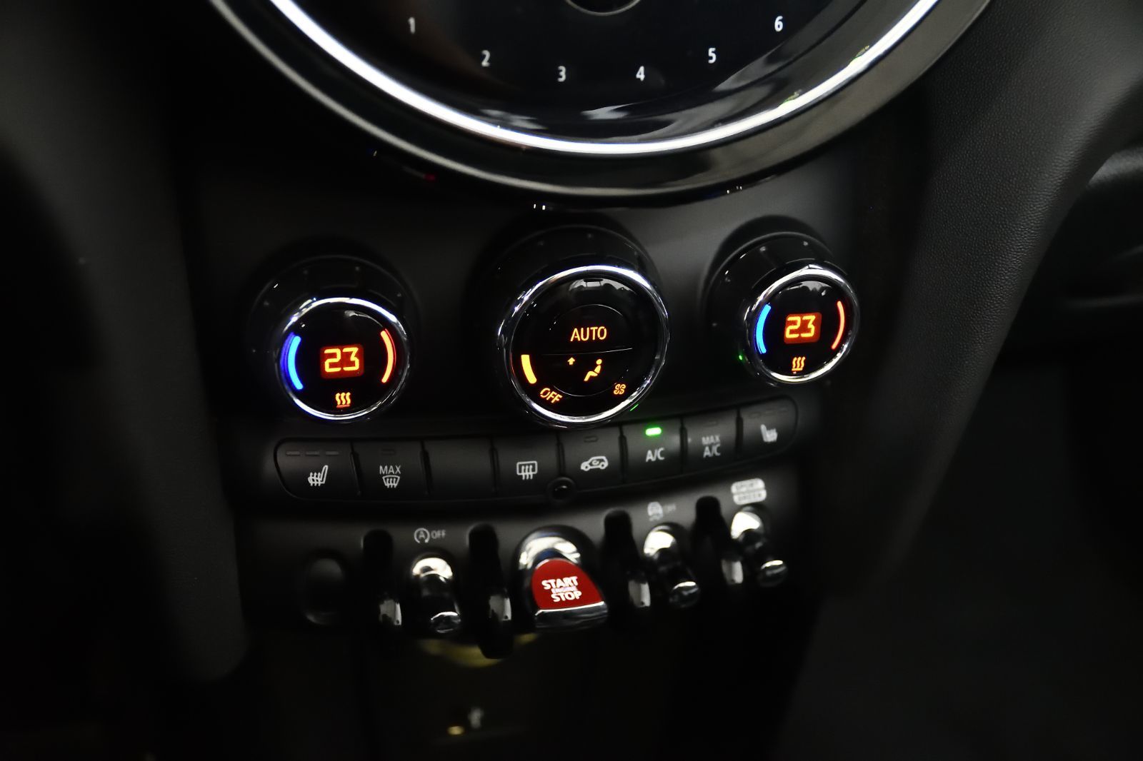 2024 MINI Convertible in St-Bruno, Quebec