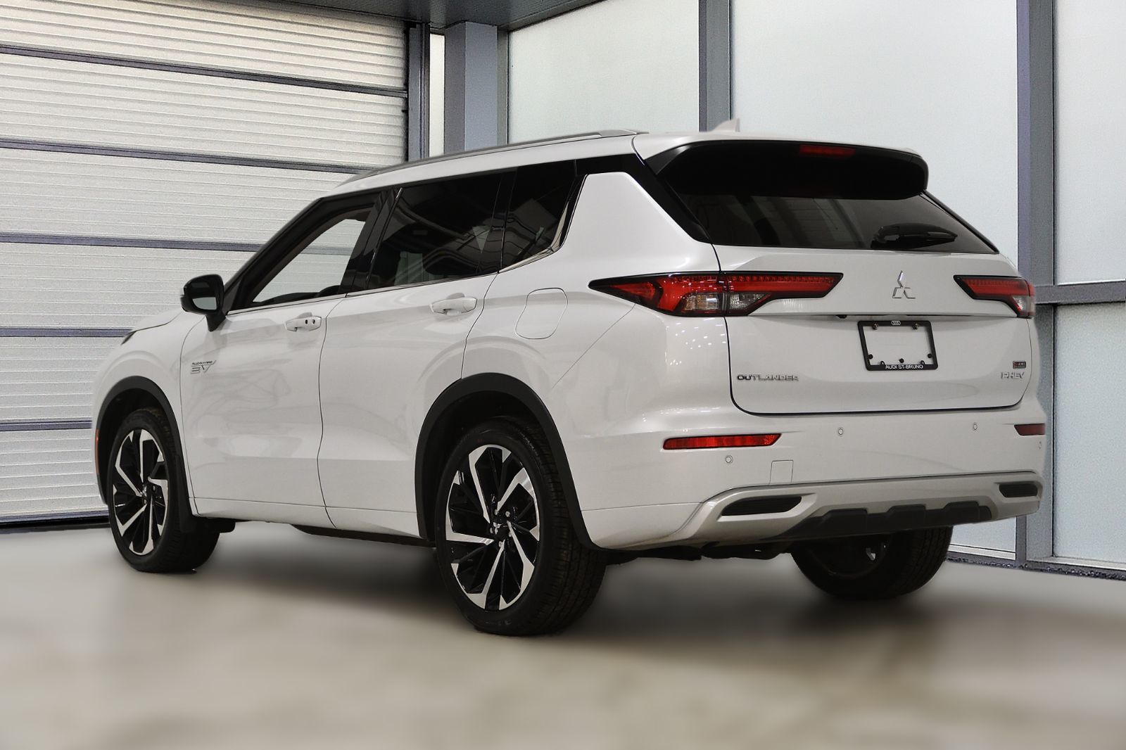 Mitsubishi Outlander  2024 à St-Bruno, Québec