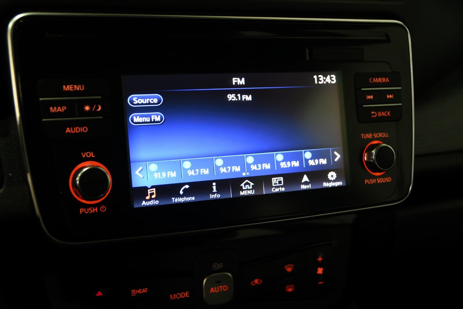 Nissan LEAF  2018 à St-Bruno, Québec