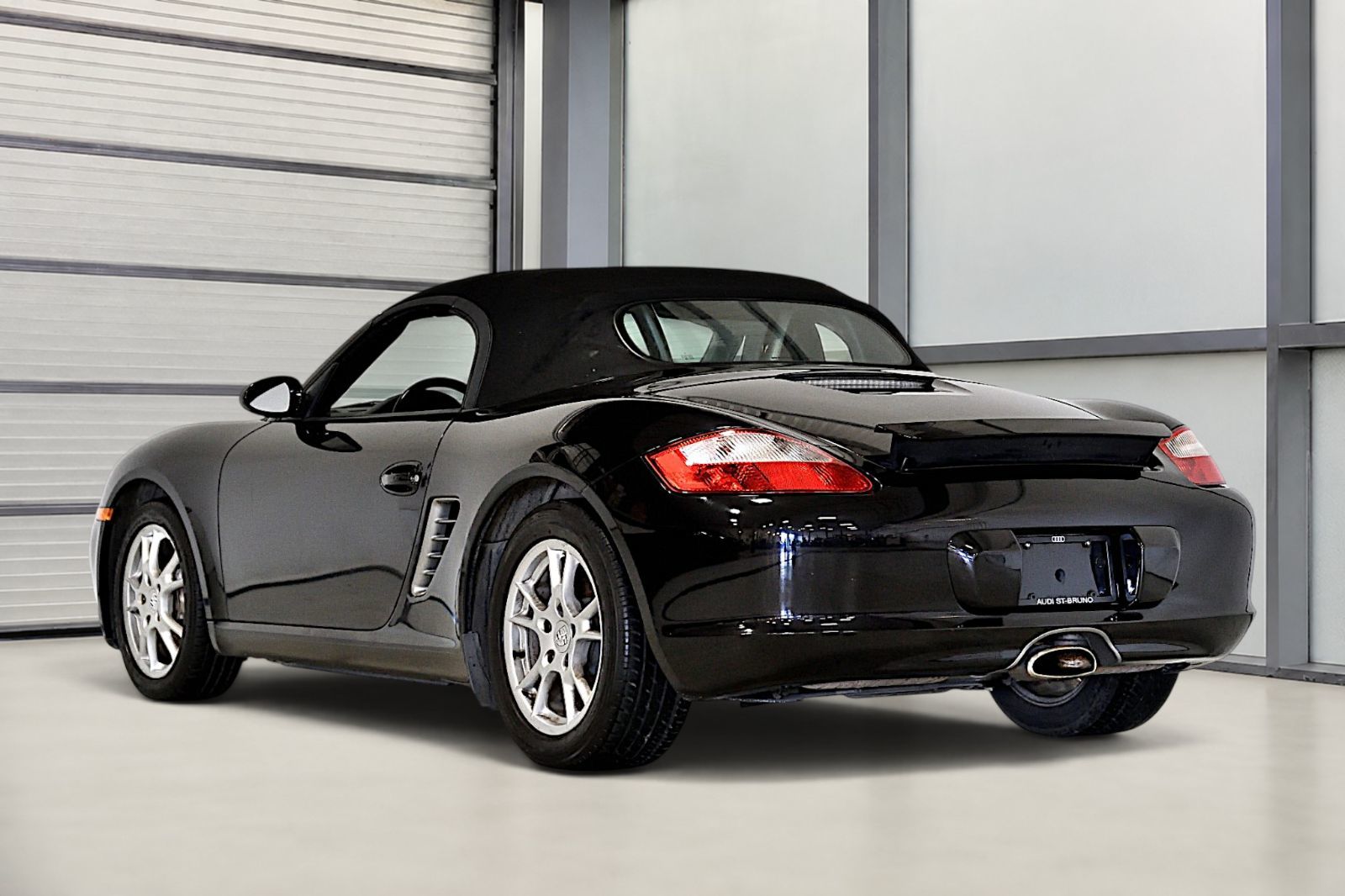 Porsche BOXSTER  2005 à St-Bruno, Québec