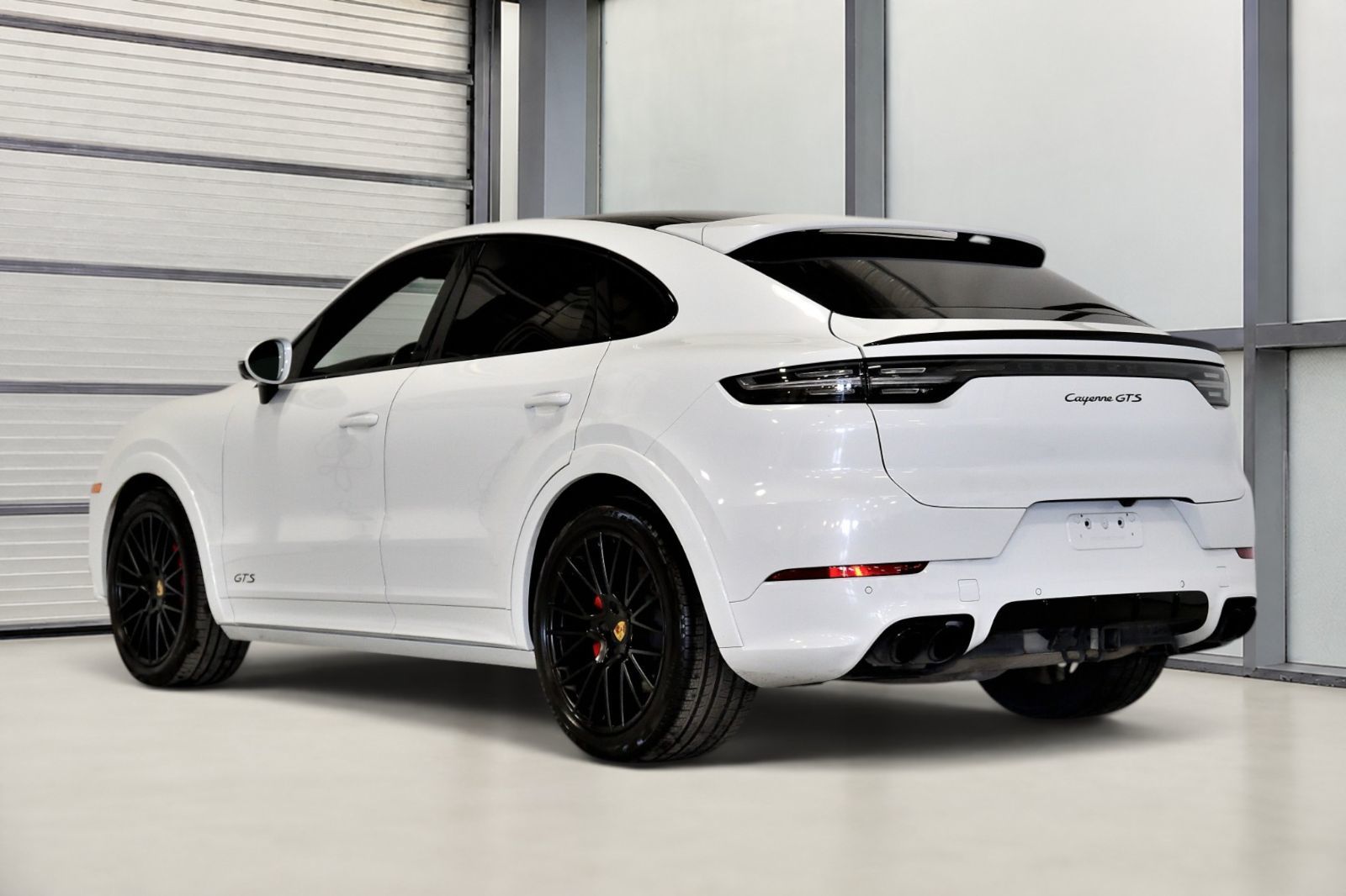 Porsche Cayenne Coupe  2022 à St-Bruno, Québec