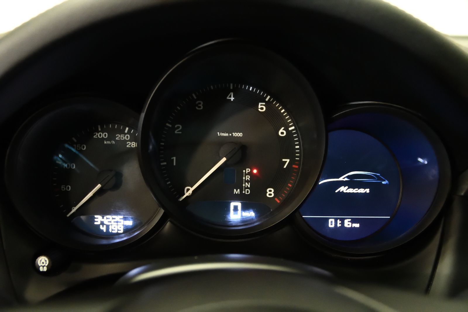 Porsche Macan  2023 à St-Bruno, Québec