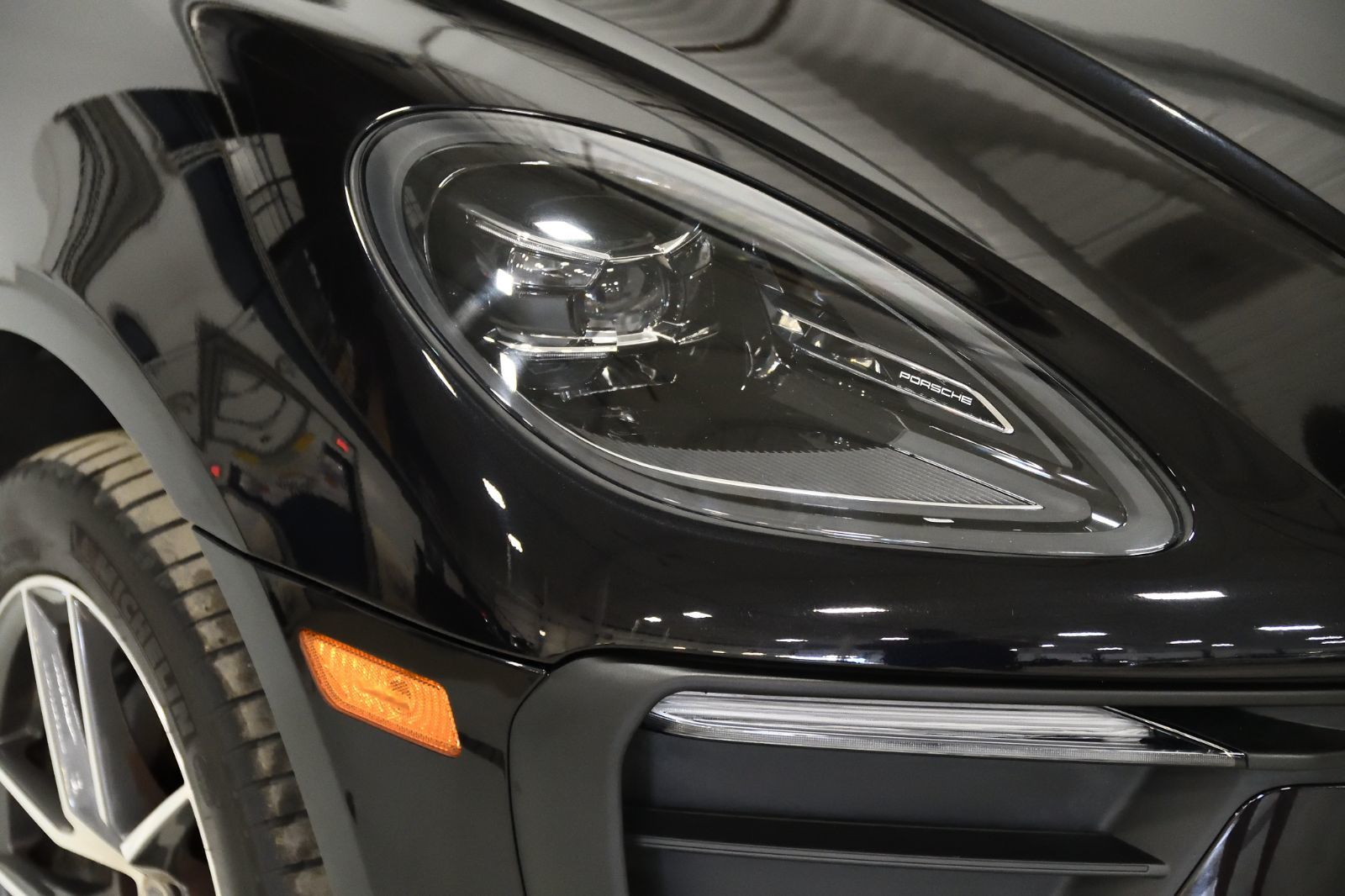 Porsche Macan  2023 à St-Bruno, Québec