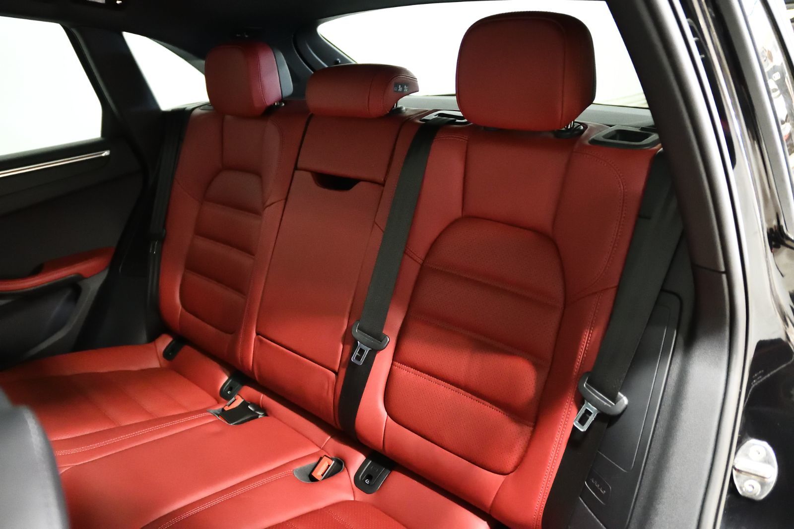 Porsche Macan  2023 à St-Bruno, Québec