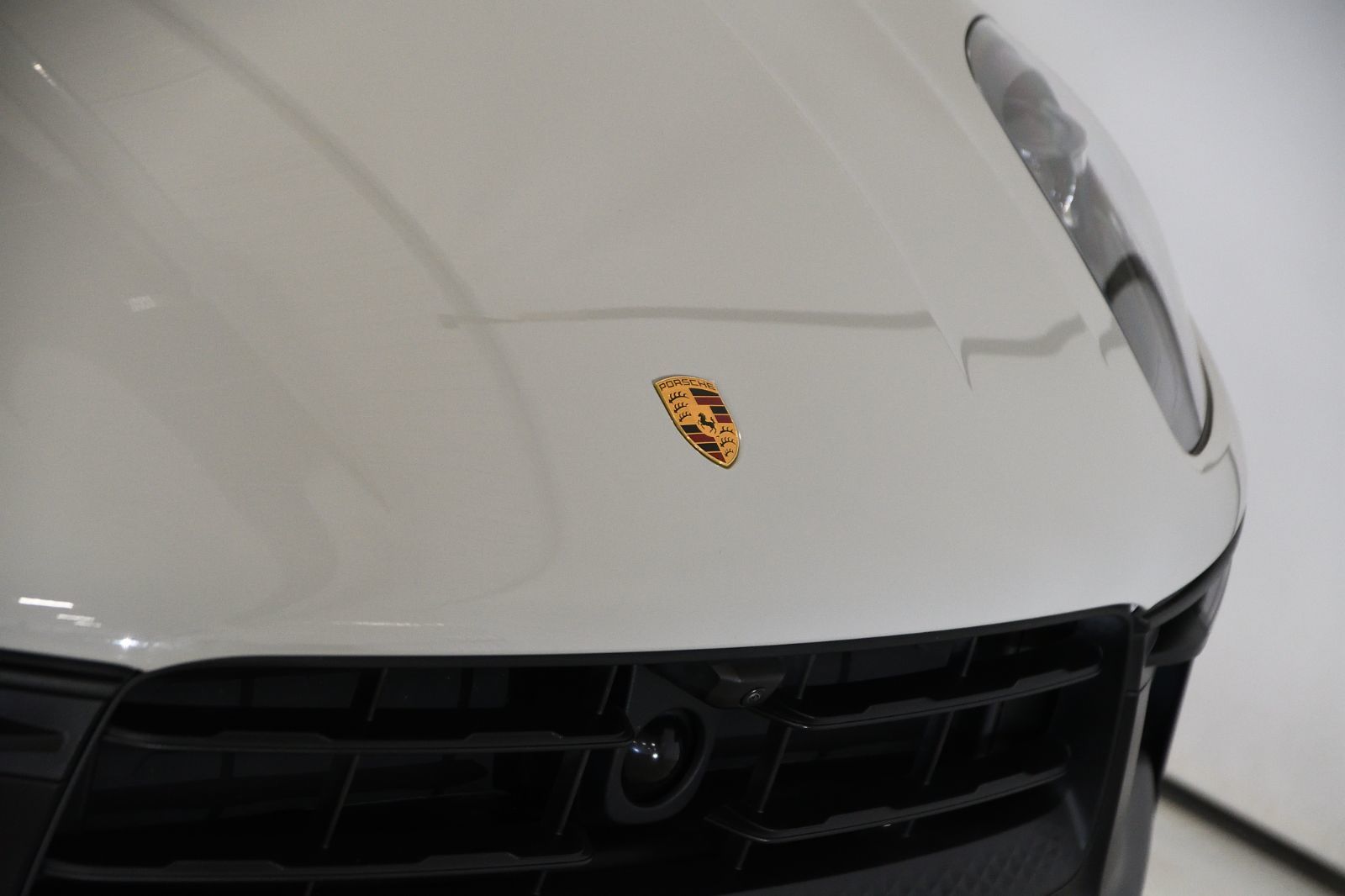 Porsche Macan  2023 à St-Bruno, Québec