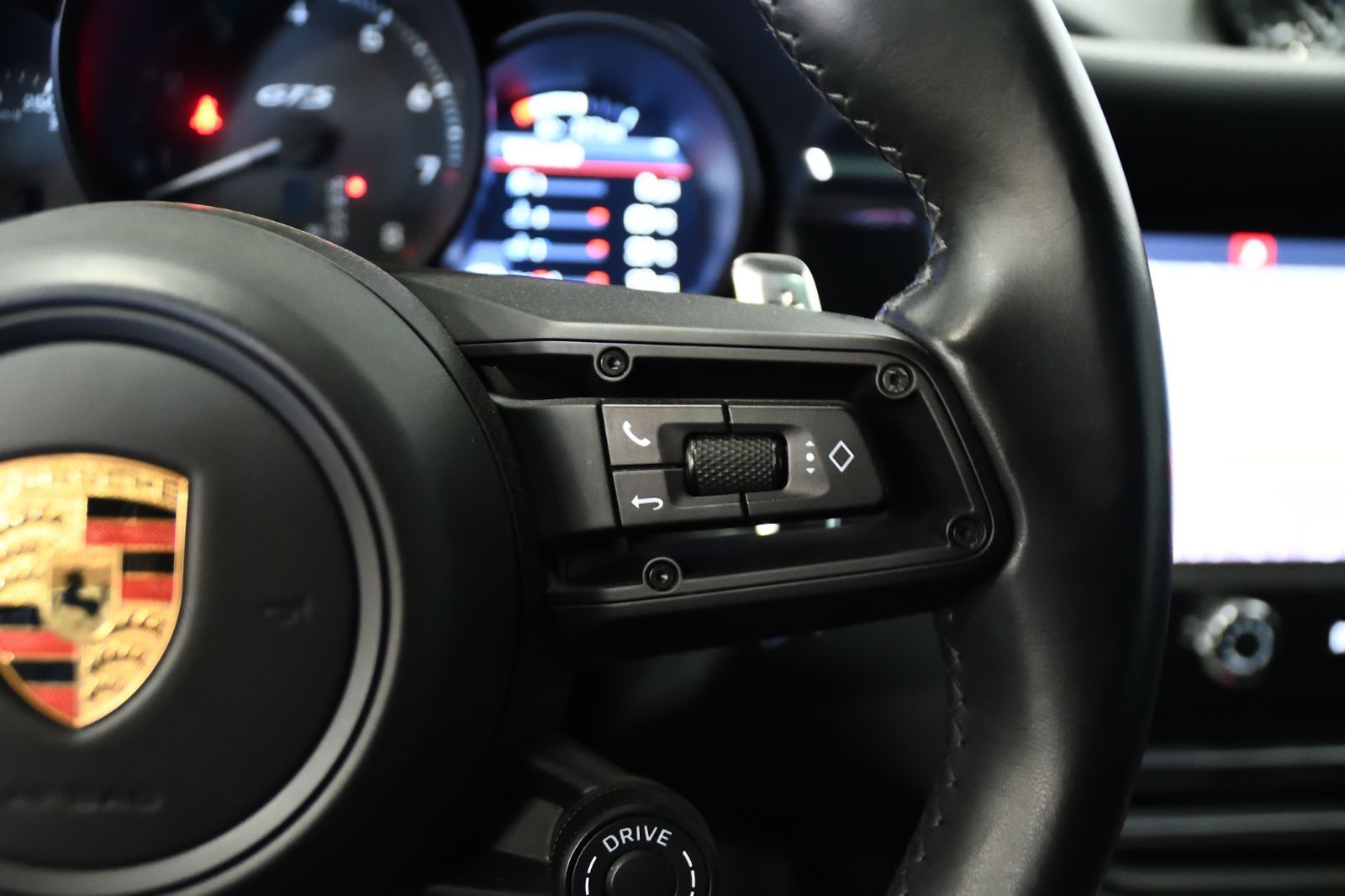 Porsche Macan  2023 à St-Bruno, Québec
