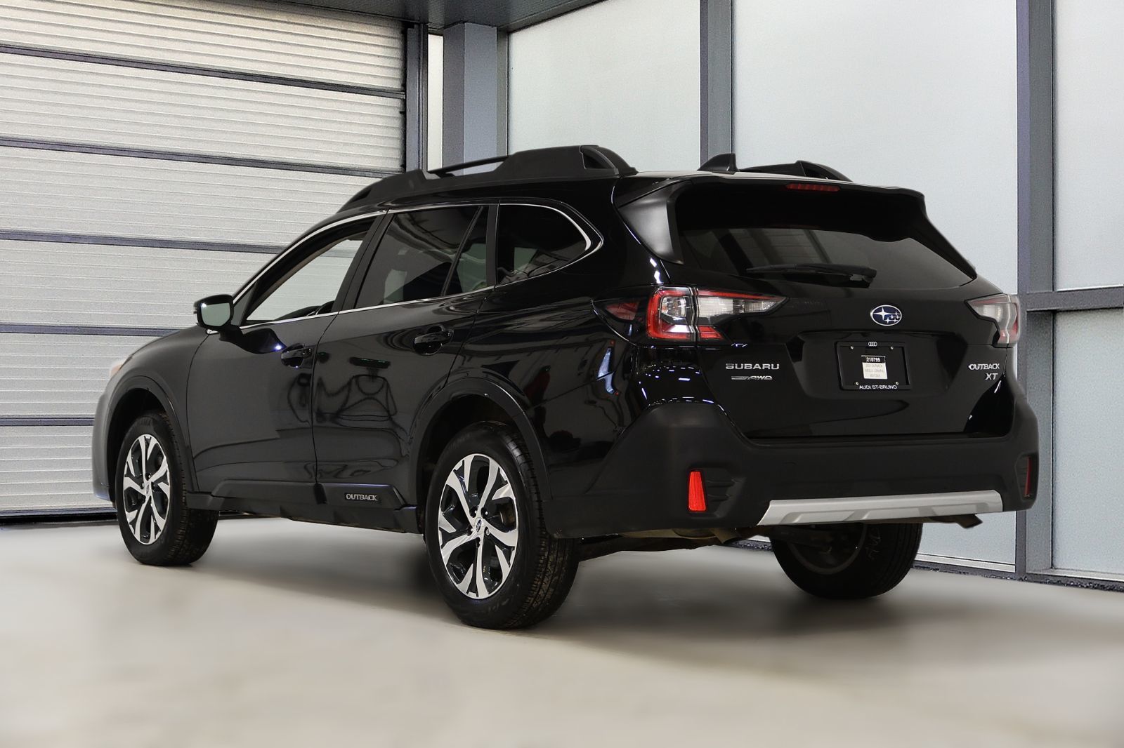 Subaru Outback  2021 à St-Bruno, Québec