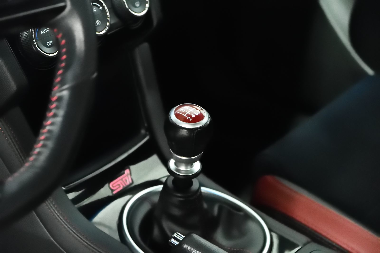 2020 Subaru WRX in St-Bruno, Quebec