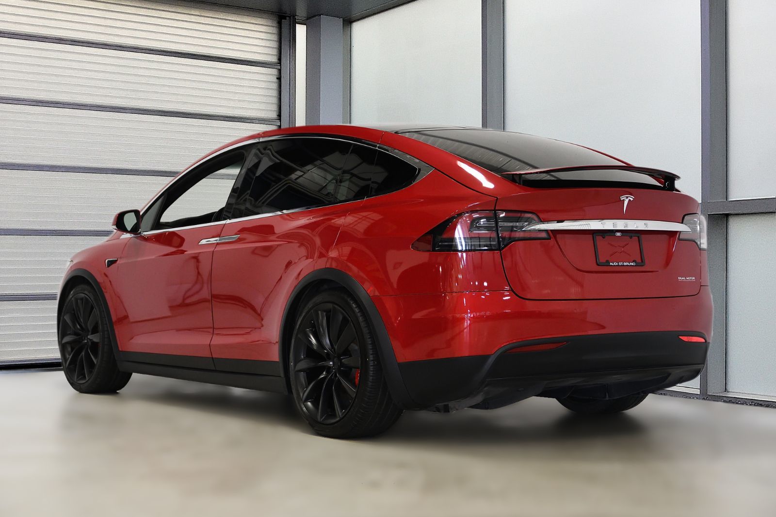 Tesla Model X  2020 à St-Bruno, Québec