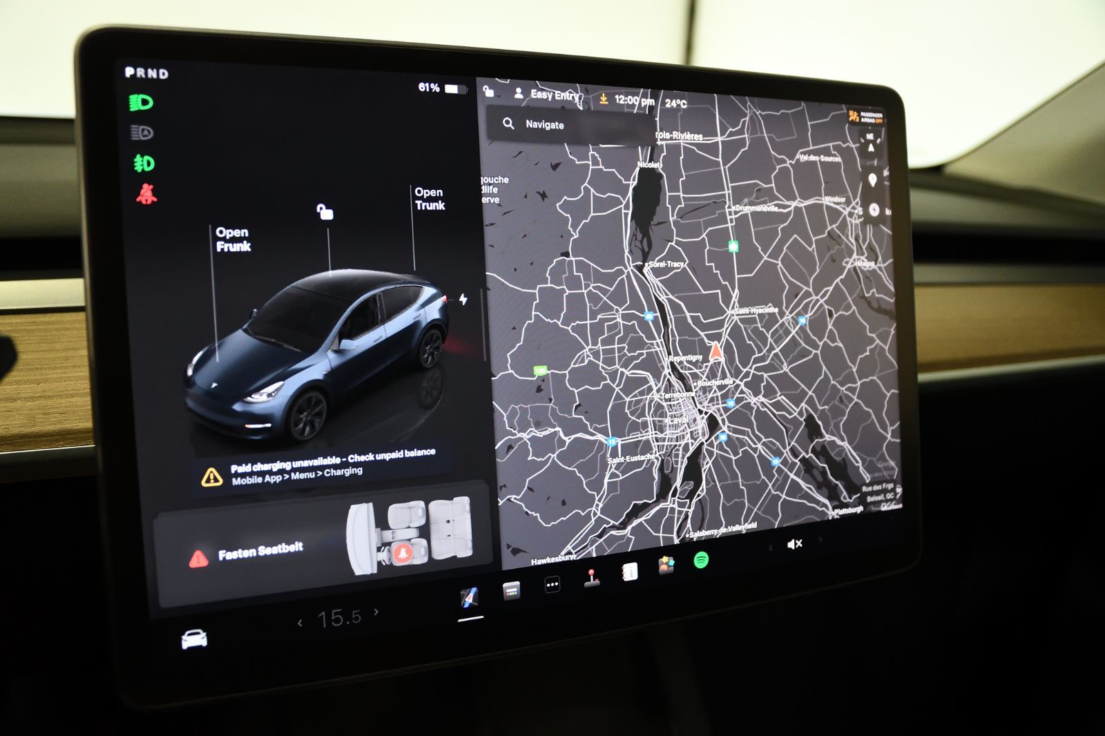 2024 Tesla Model Y in St-Bruno, Quebec
