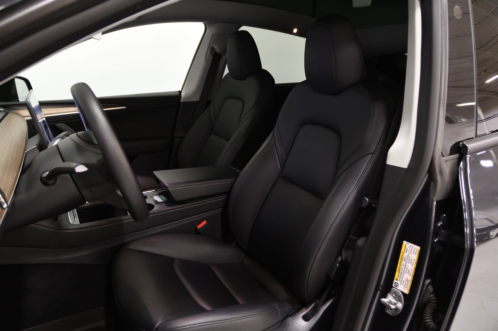 Tesla Model Y  2025 à St-Bruno, Québec