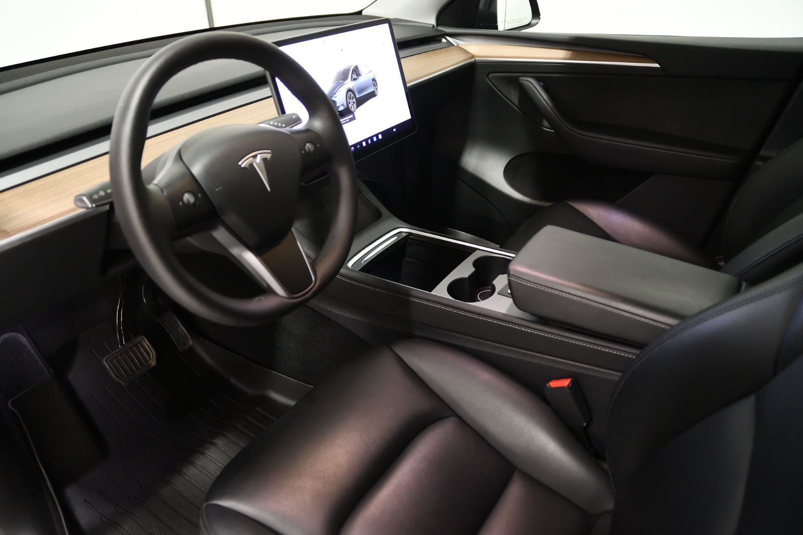 Tesla Model Y  2025 à St-Bruno, Québec