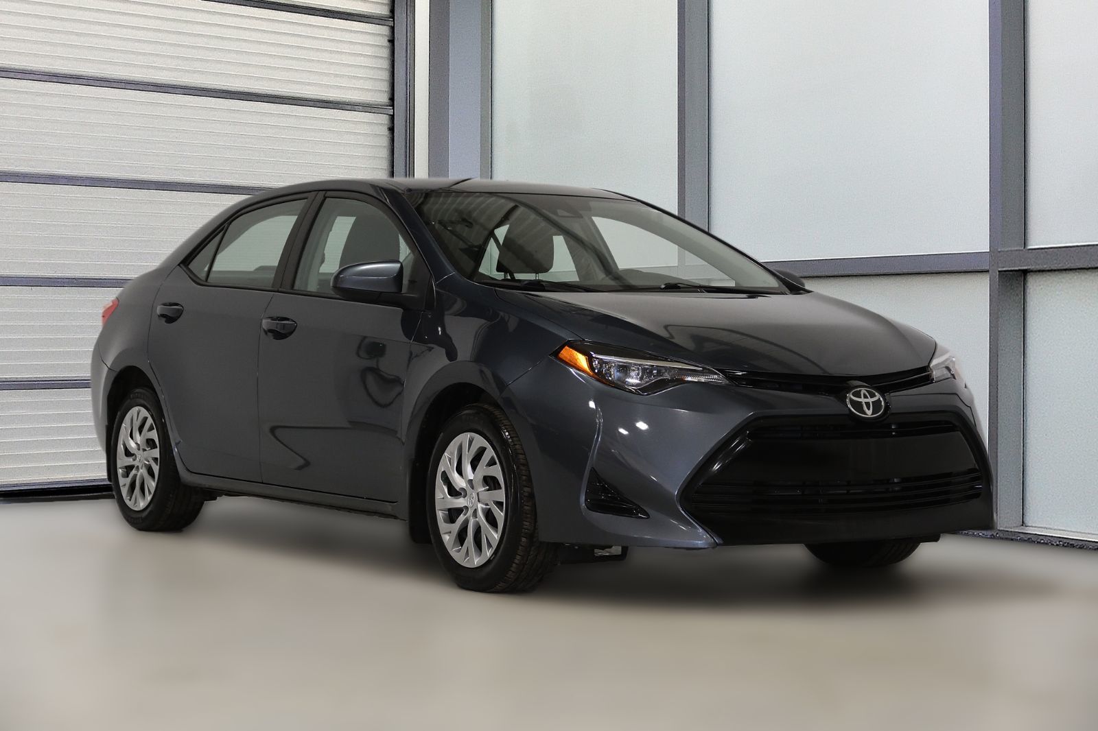 2018 Toyota Corolla in St-Bruno, Quebec
