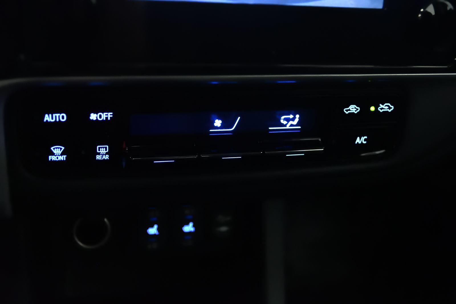 2018 Toyota Corolla in St-Bruno, Quebec